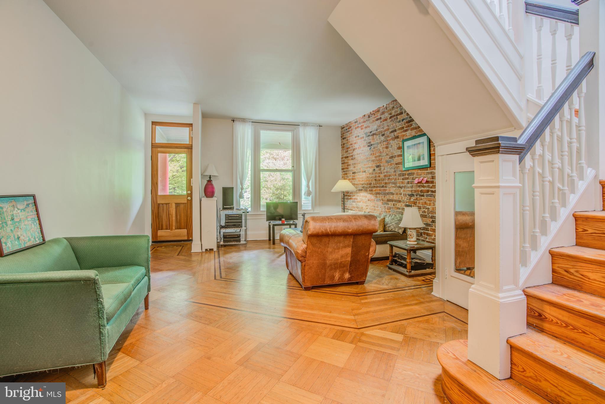 CHARLES VILLAGE - Residential