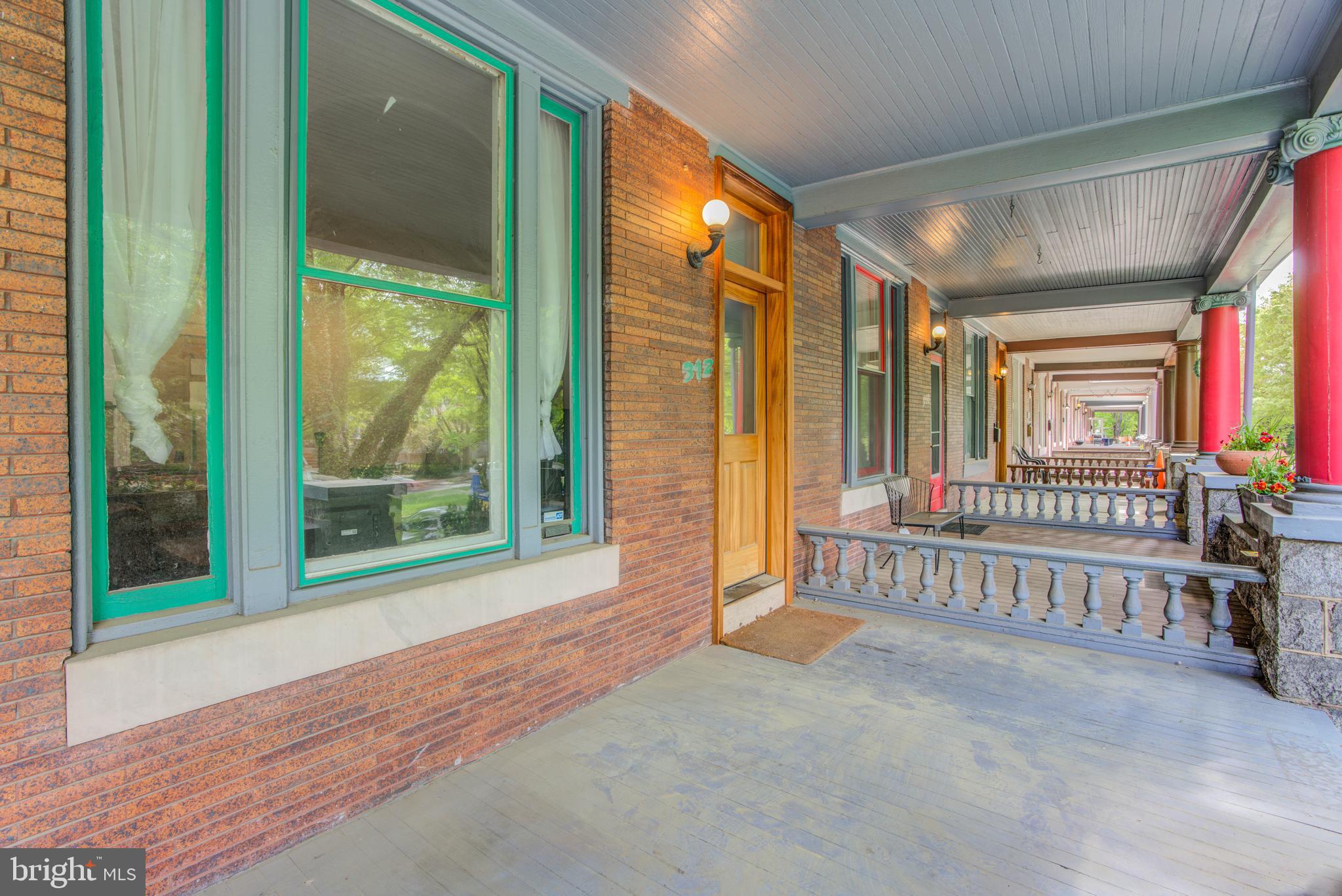 CHARLES VILLAGE - Residential