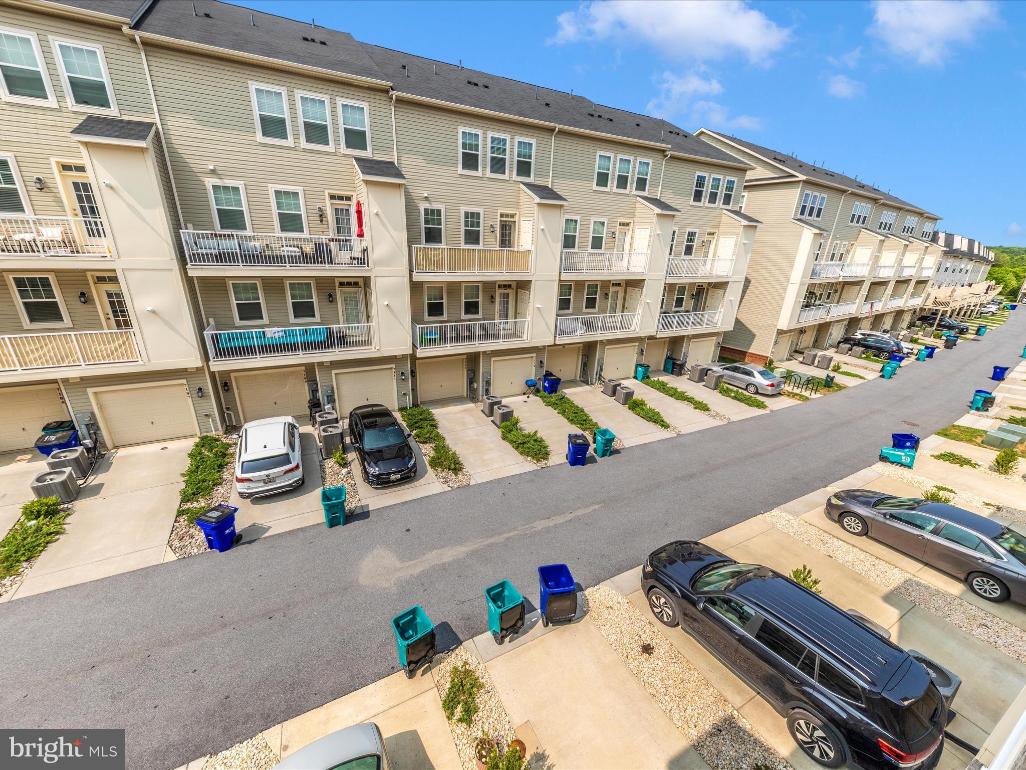 WESTVIEW SOUTH - Residential