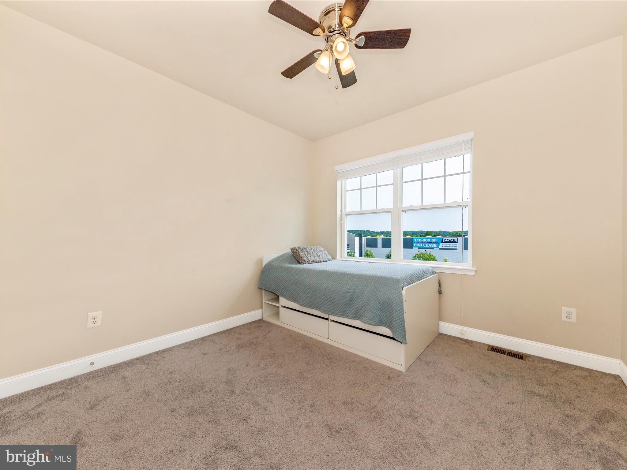 WESTVIEW SOUTH - Residential