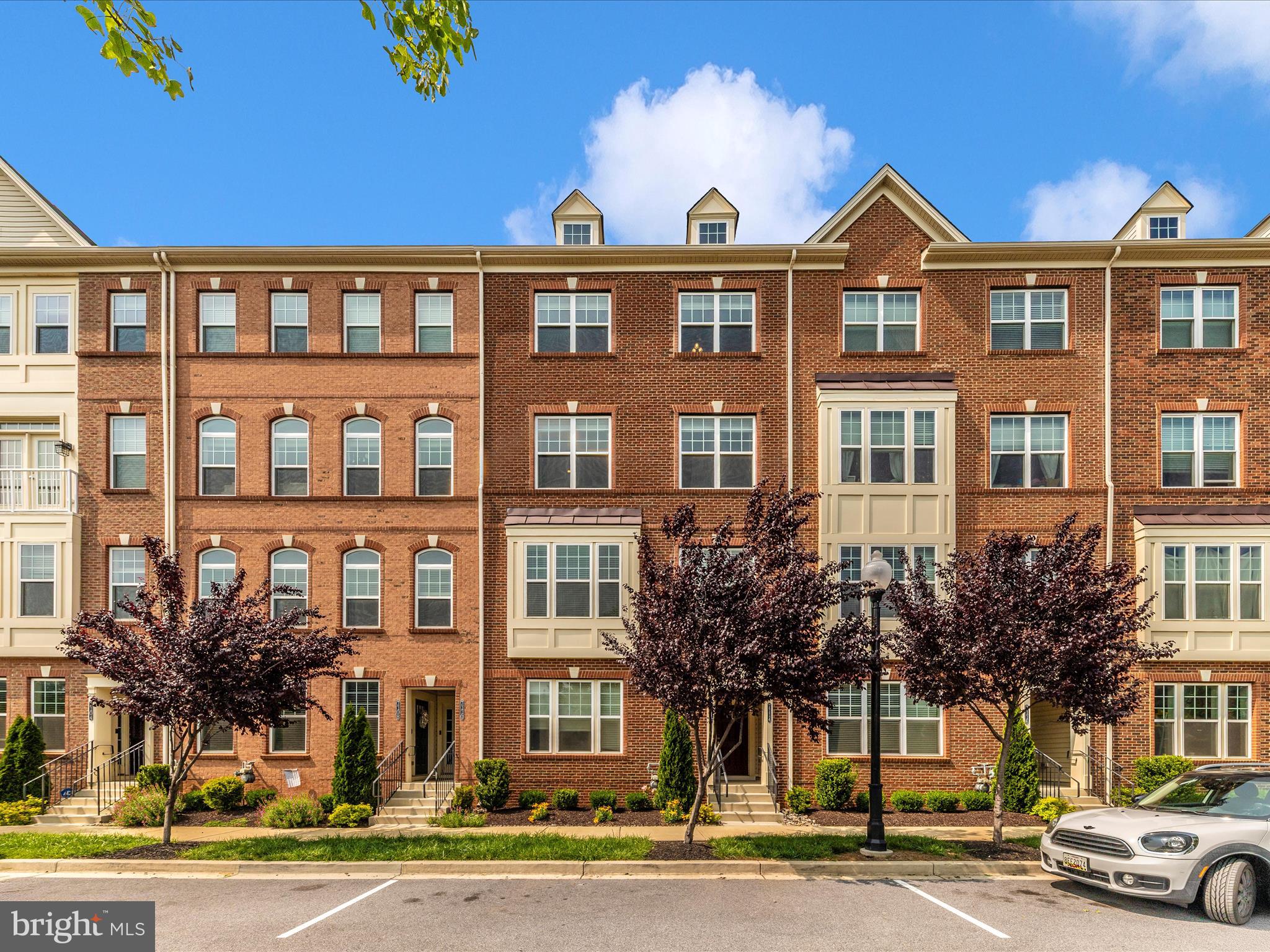 WESTVIEW SOUTH - Residential