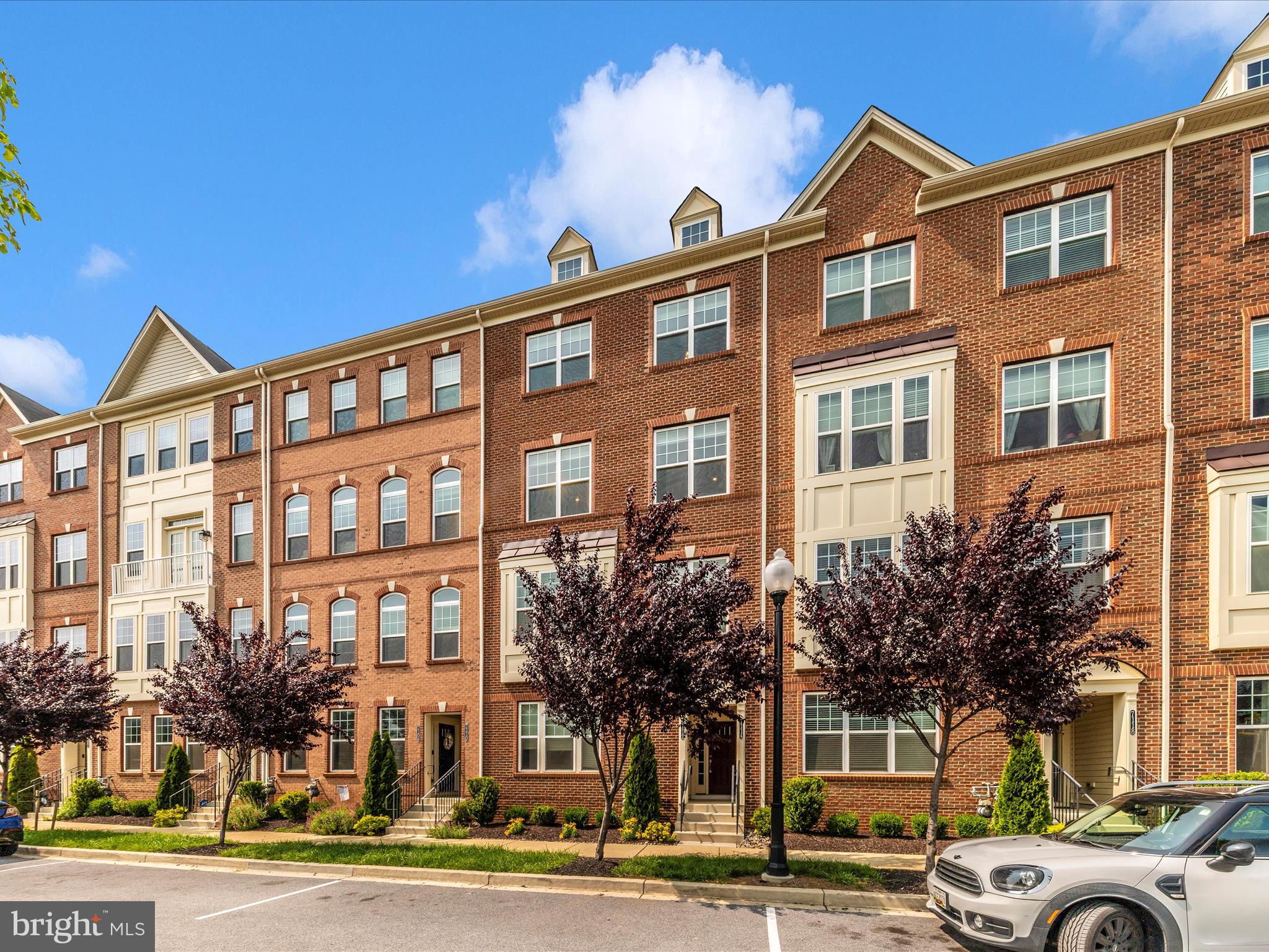 WESTVIEW SOUTH - Residential