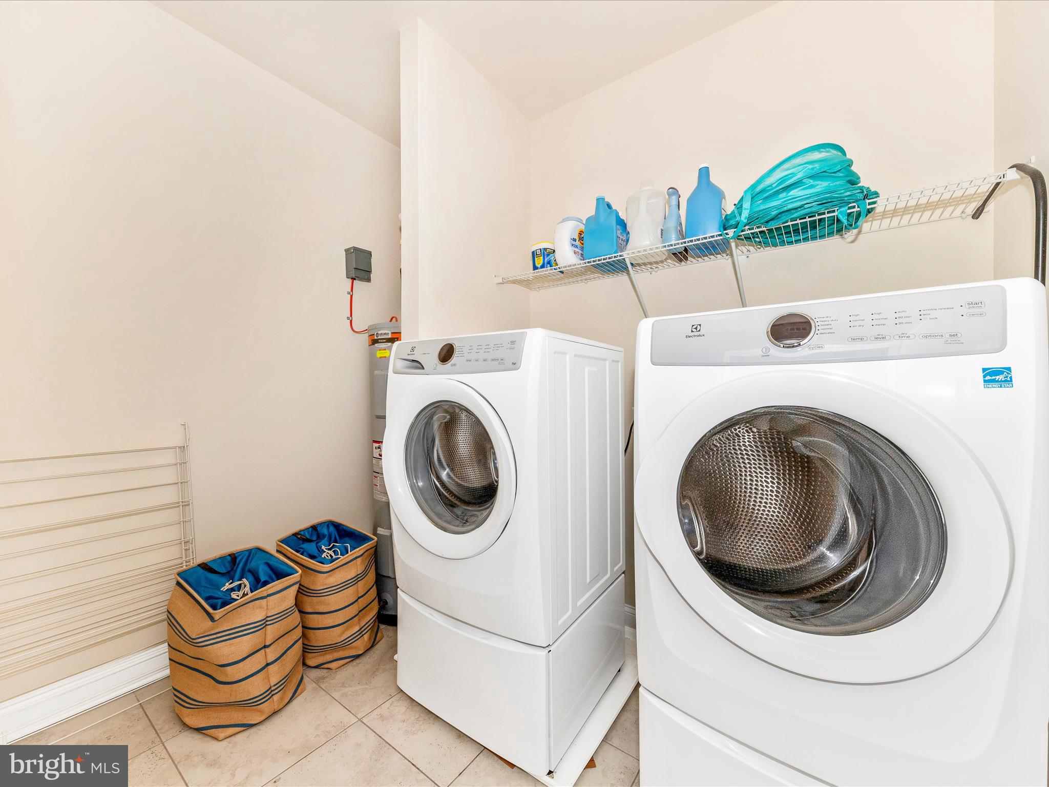 WESTVIEW SOUTH - Residential