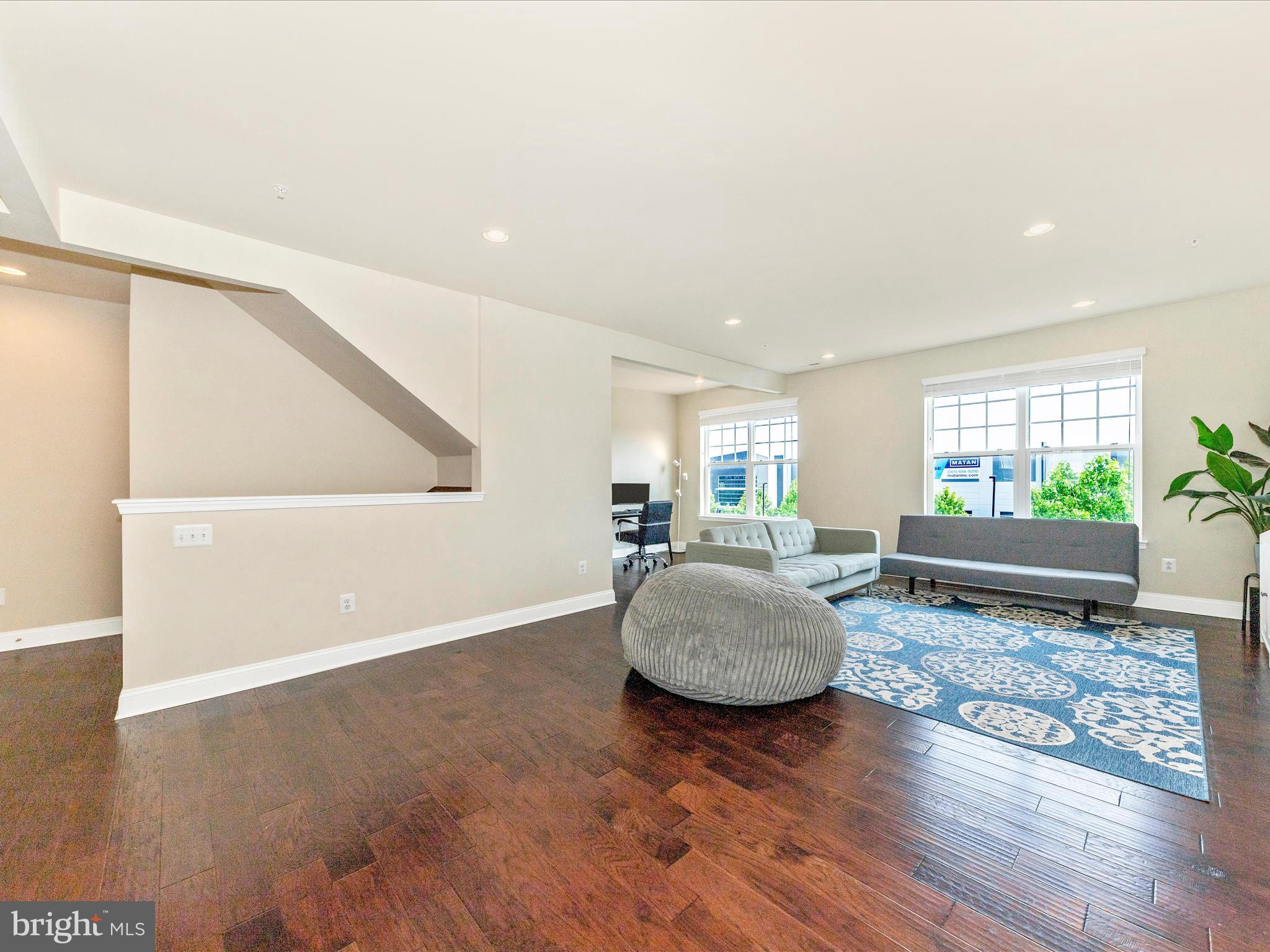 WESTVIEW SOUTH - Residential