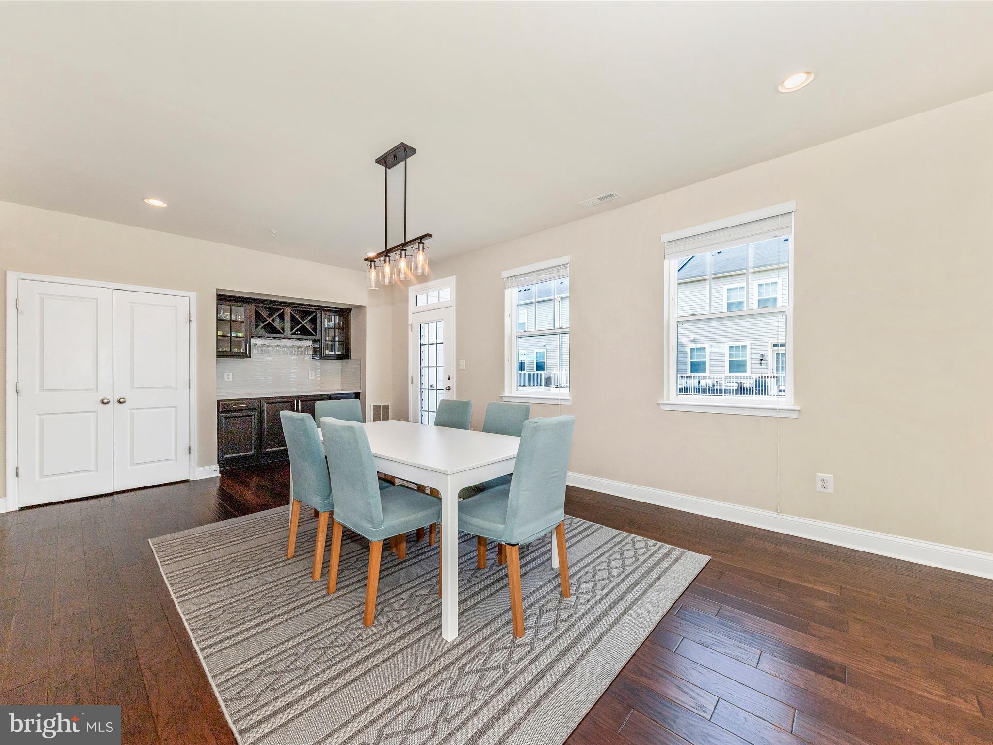 WESTVIEW SOUTH - Residential