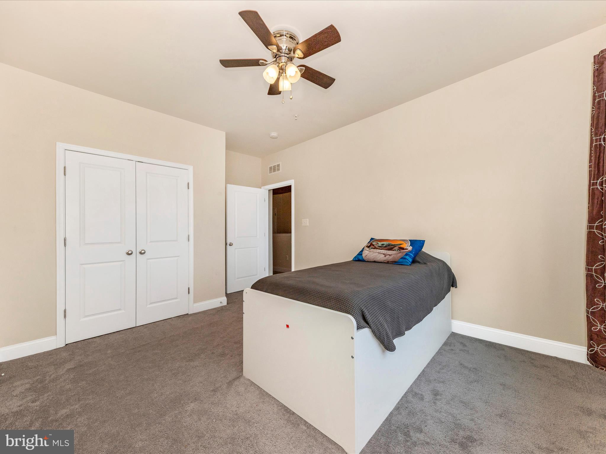 WESTVIEW SOUTH - Residential