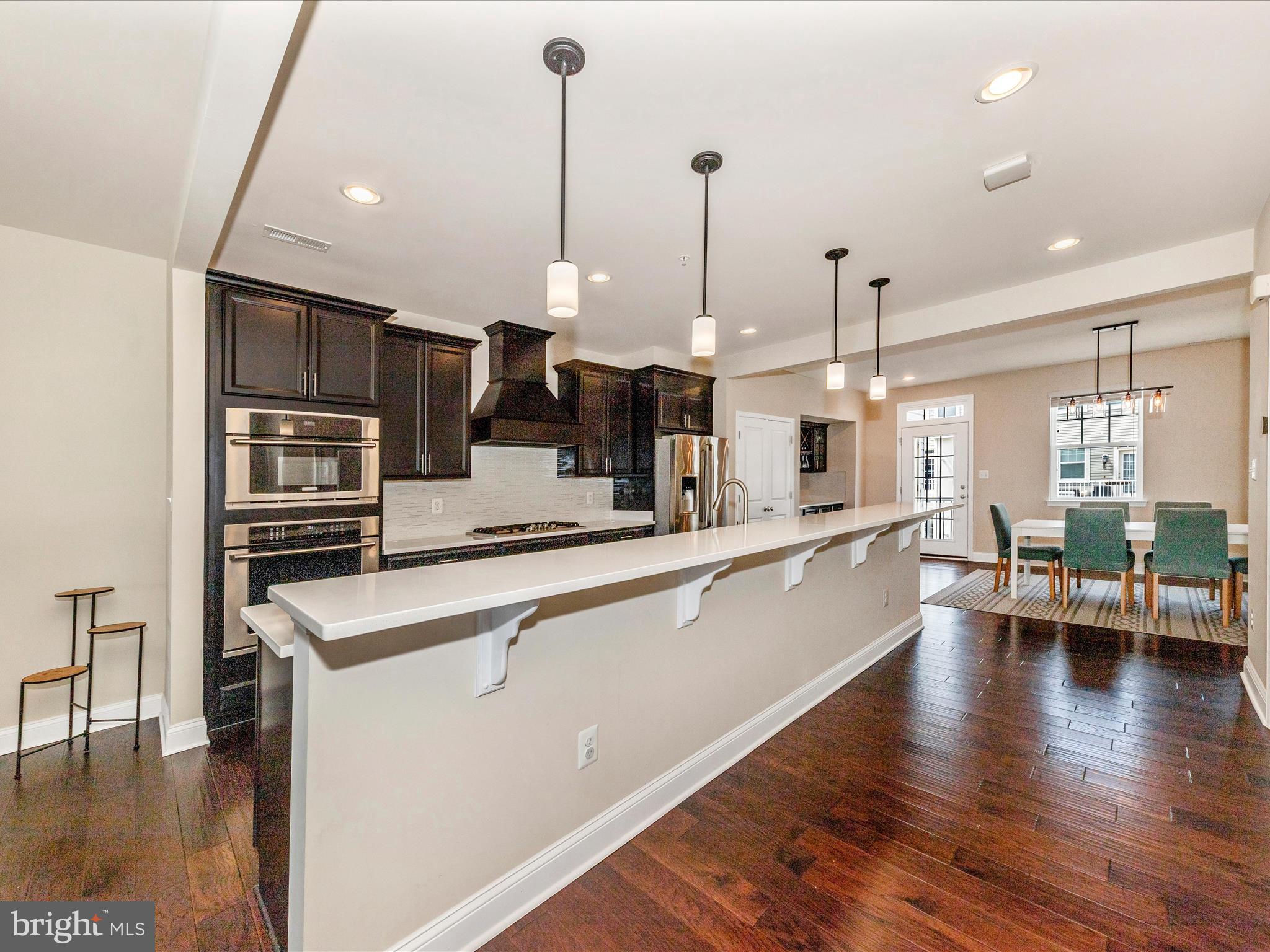 WESTVIEW SOUTH - Residential