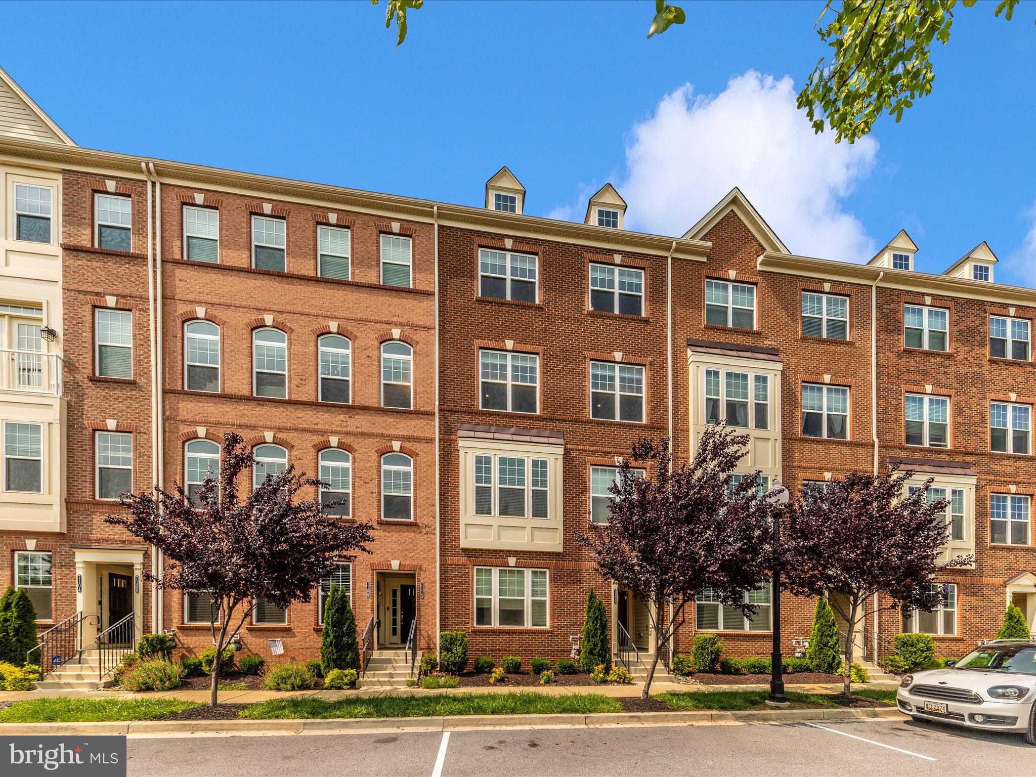 WESTVIEW SOUTH - Residential