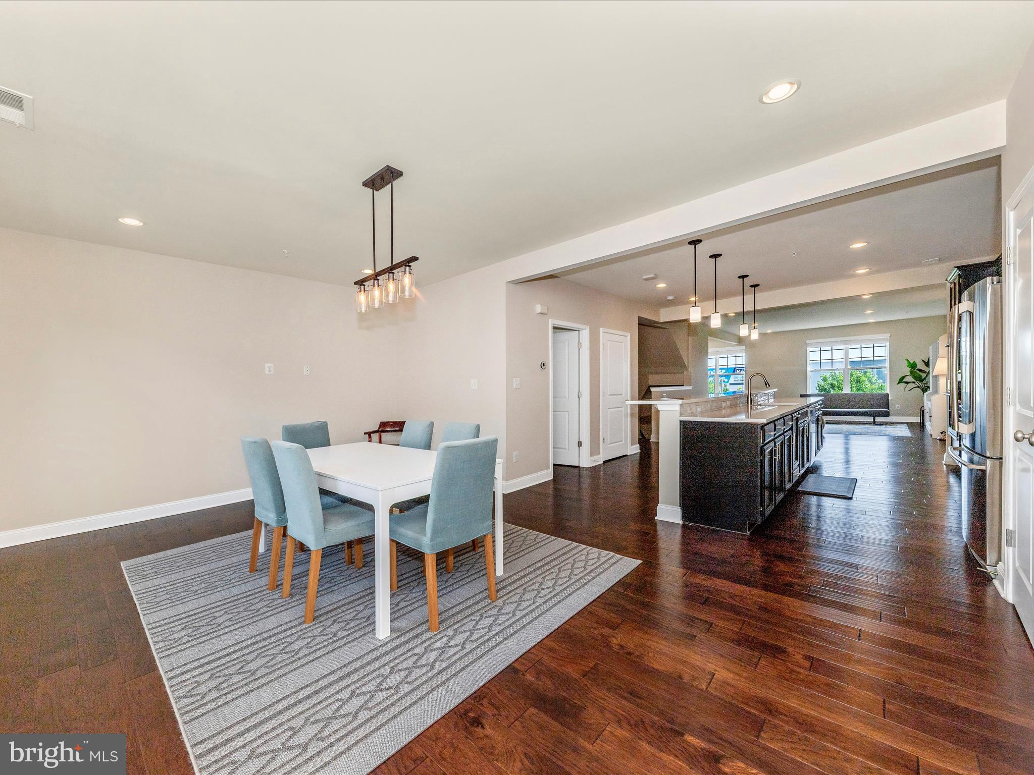 WESTVIEW SOUTH - Residential