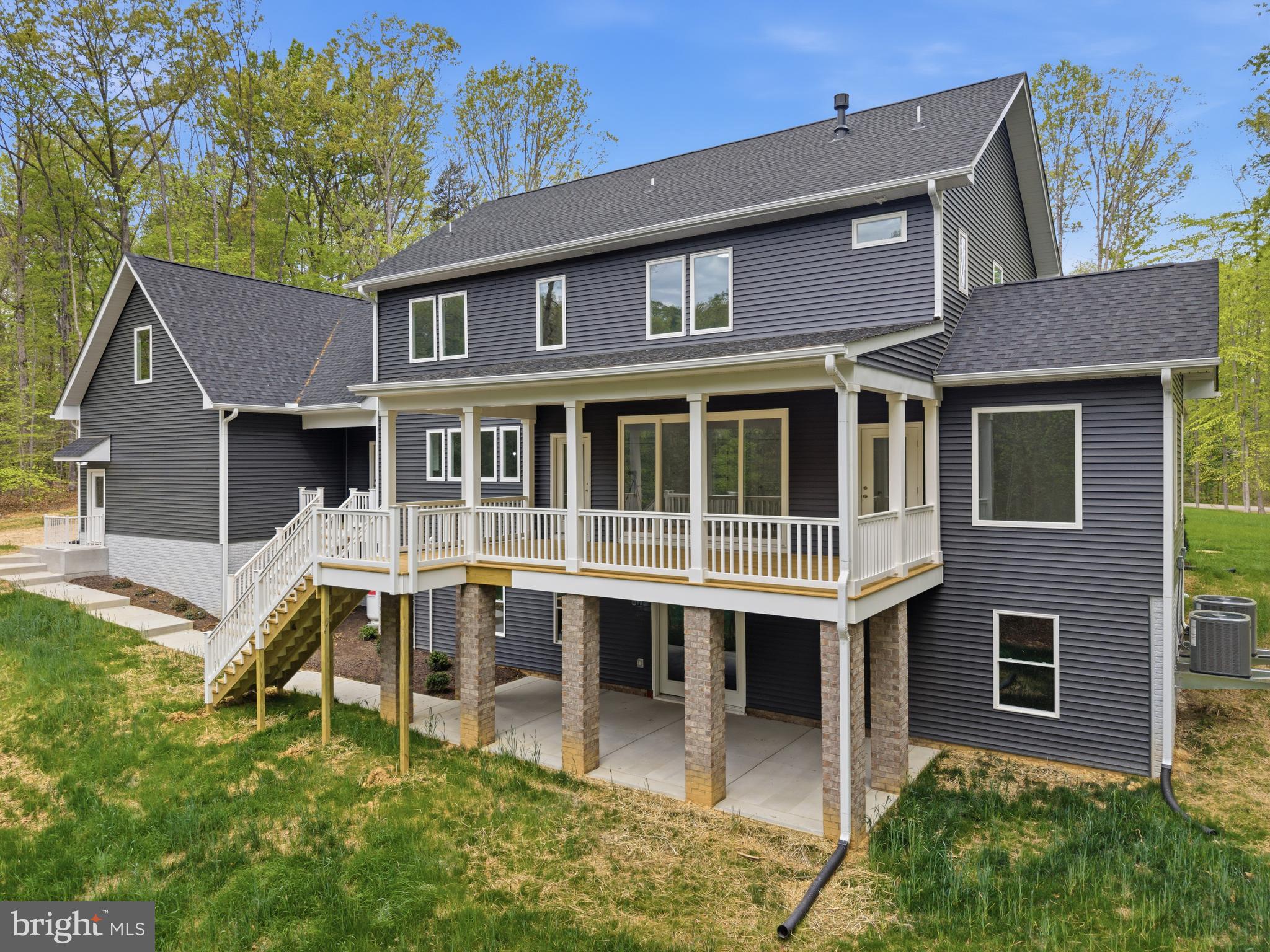 NOAH'S LANDING - Residential
