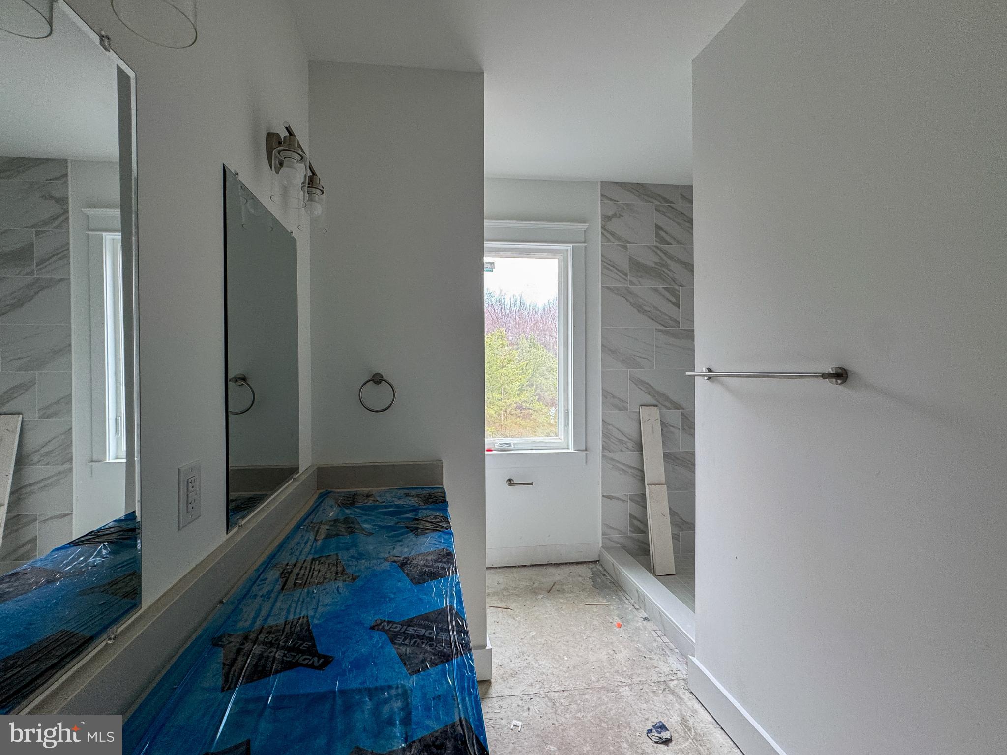 NOAH'S LANDING - Residential