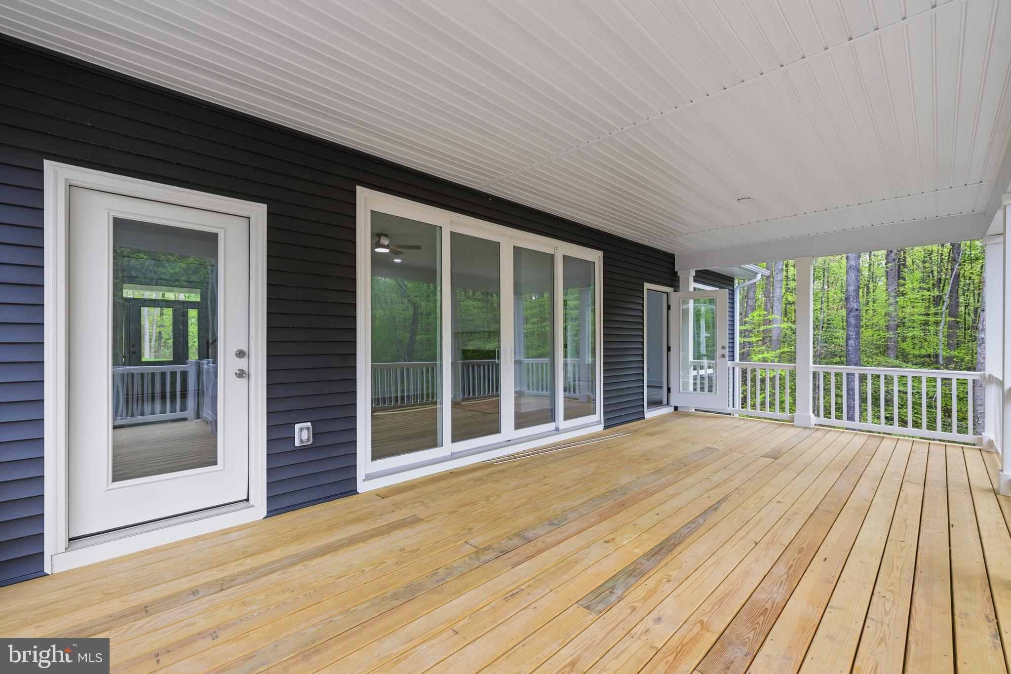 NOAH'S LANDING - Residential