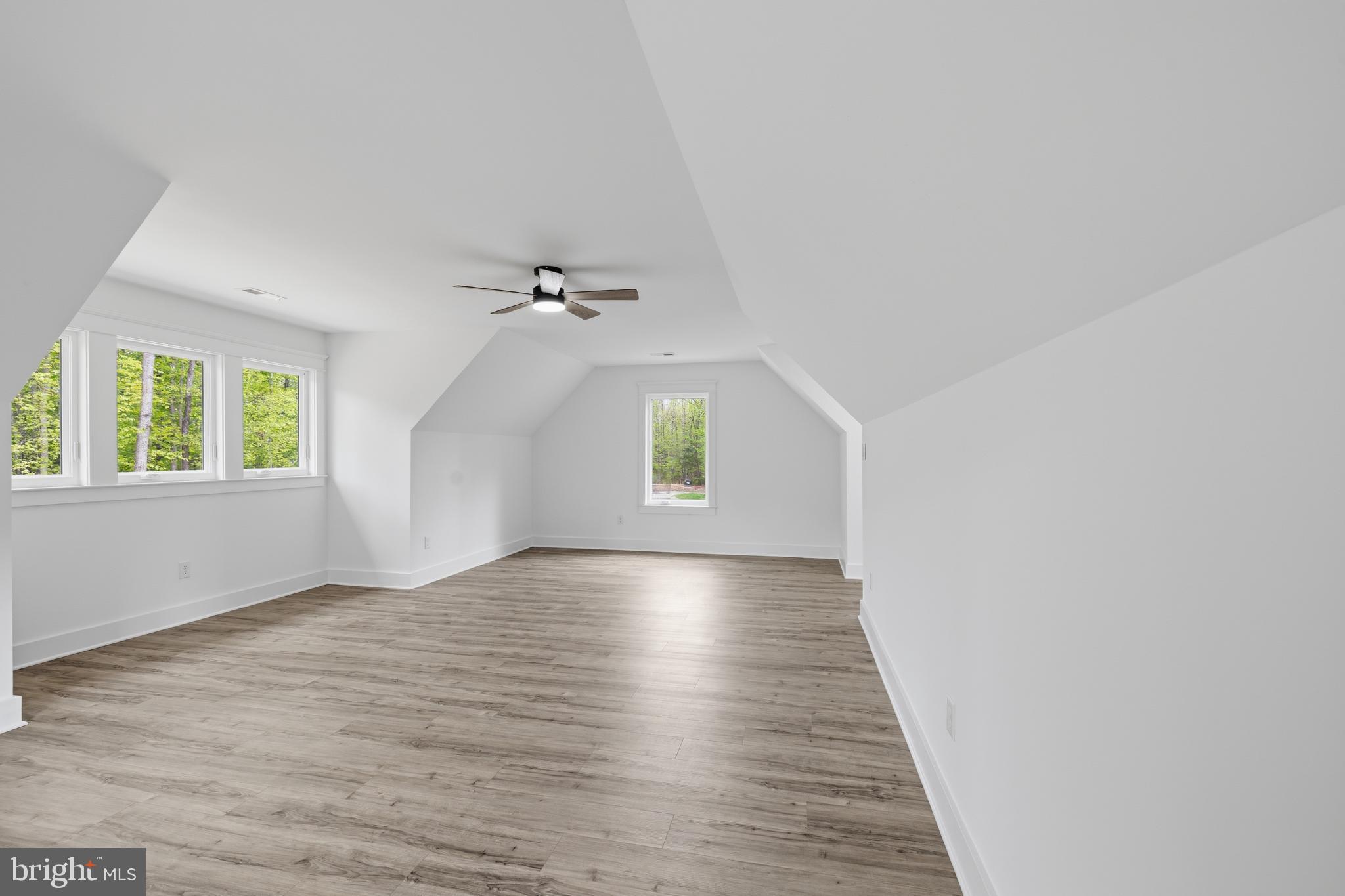 NOAH'S LANDING - Residential