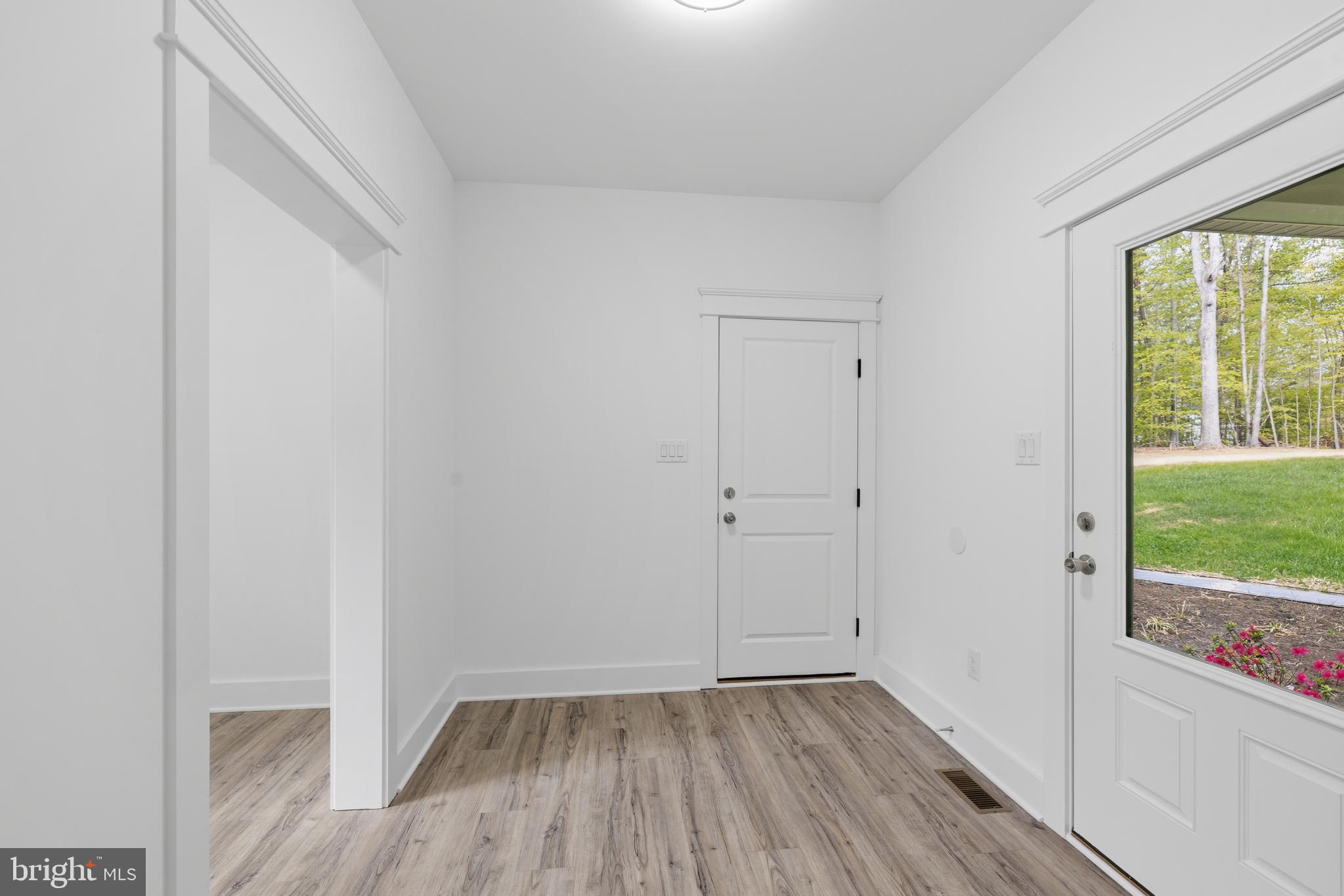 NOAH'S LANDING - Residential