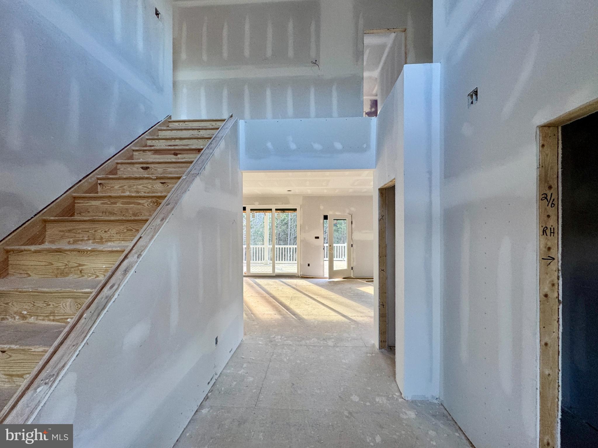 NOAH'S LANDING - Residential