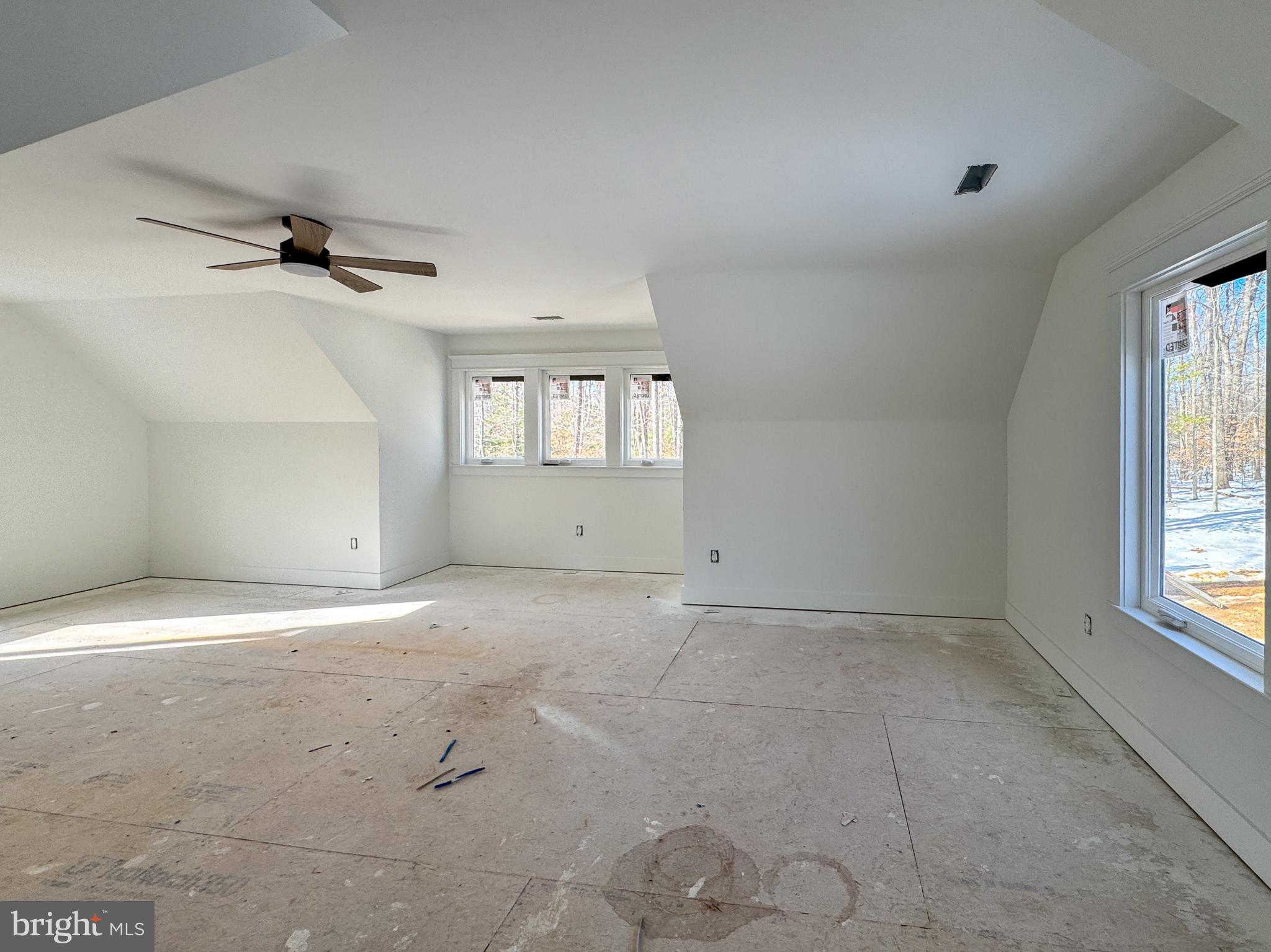 NOAH'S LANDING - Residential