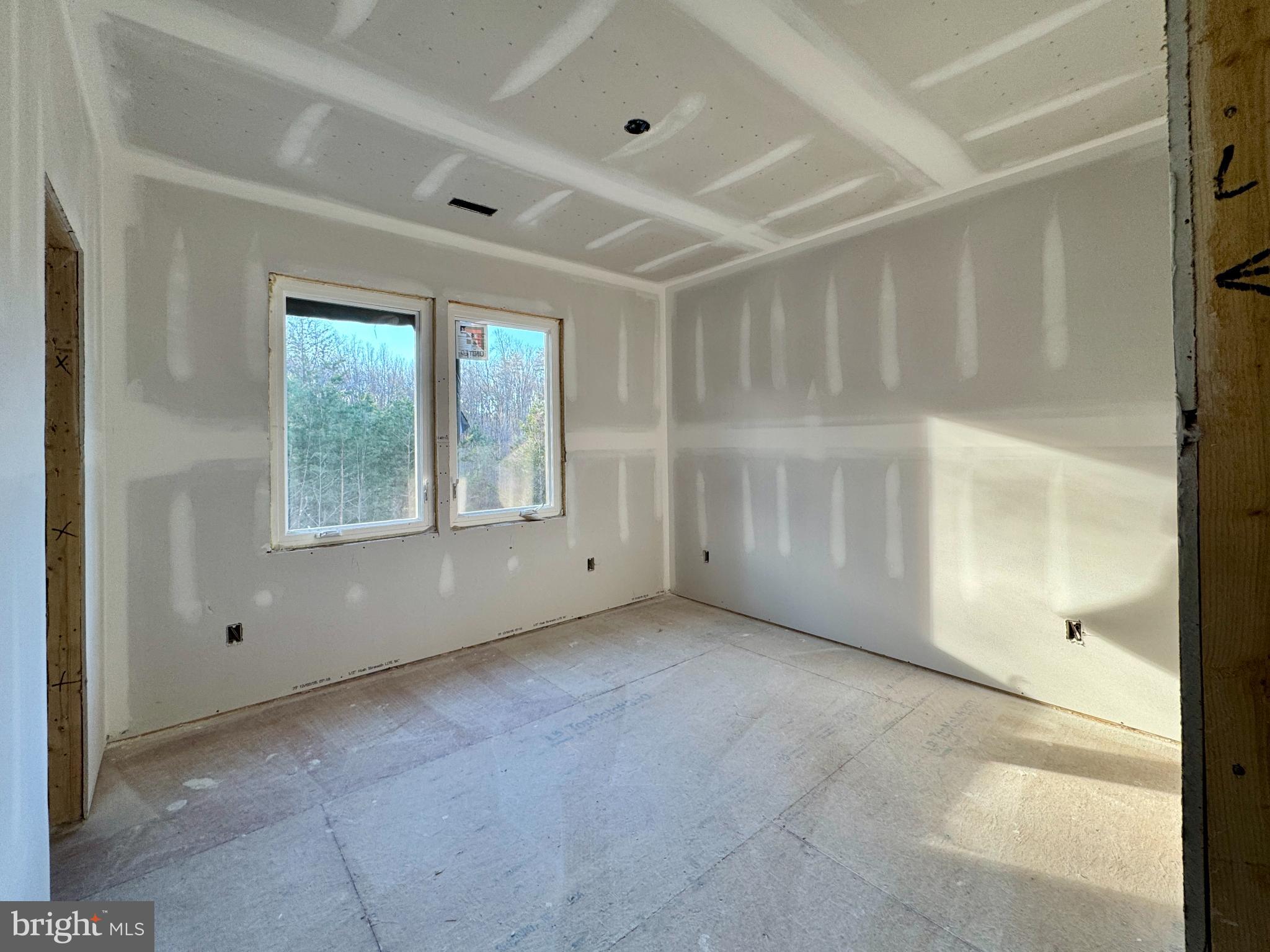 NOAH'S LANDING - Residential