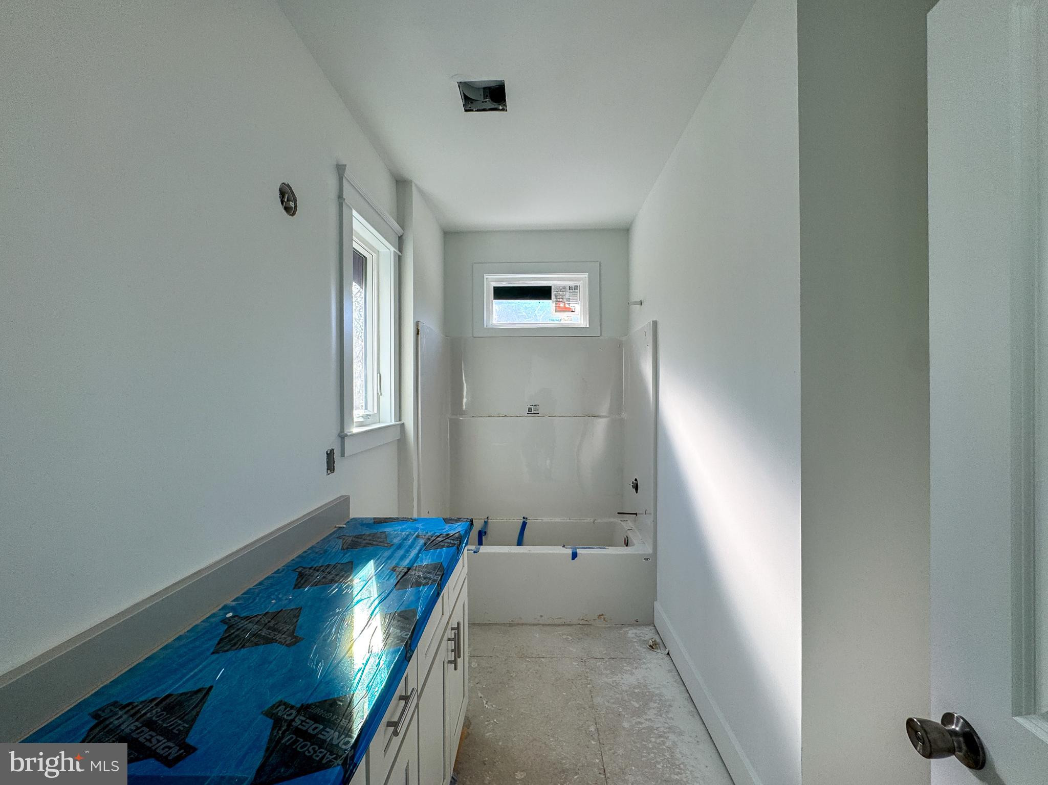 NOAH'S LANDING - Residential