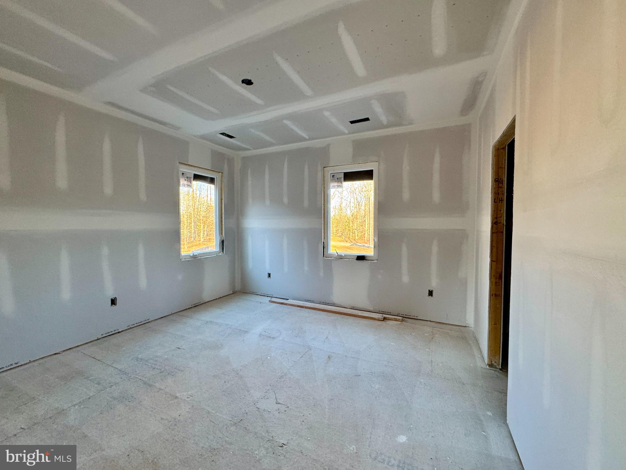 NOAH'S LANDING - Residential