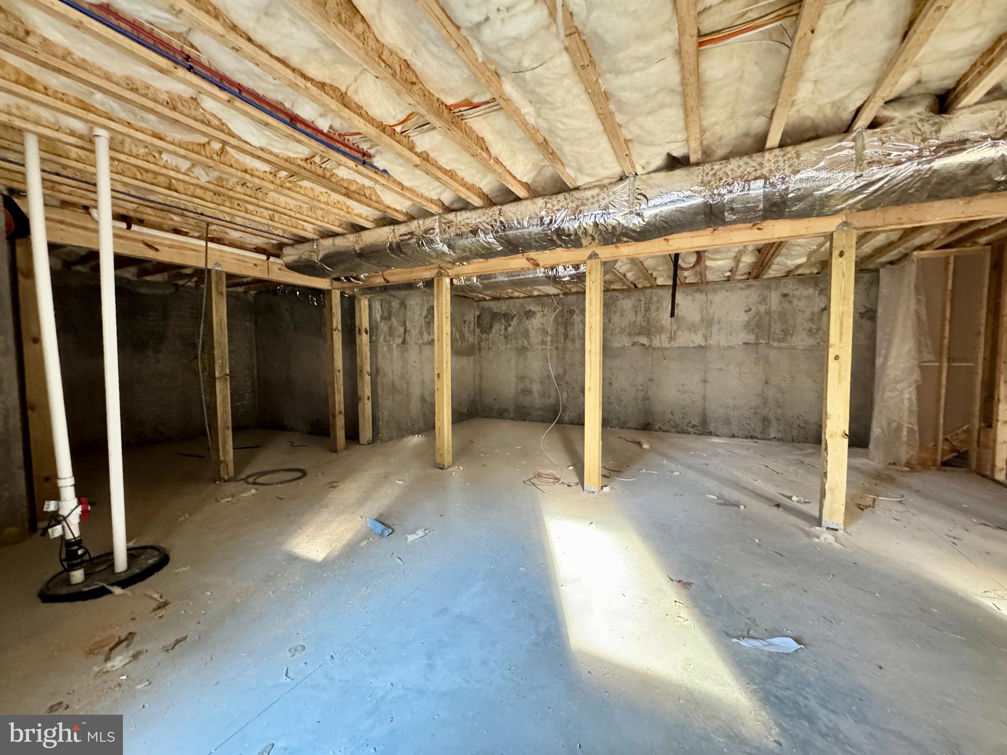 NOAH'S LANDING - Residential