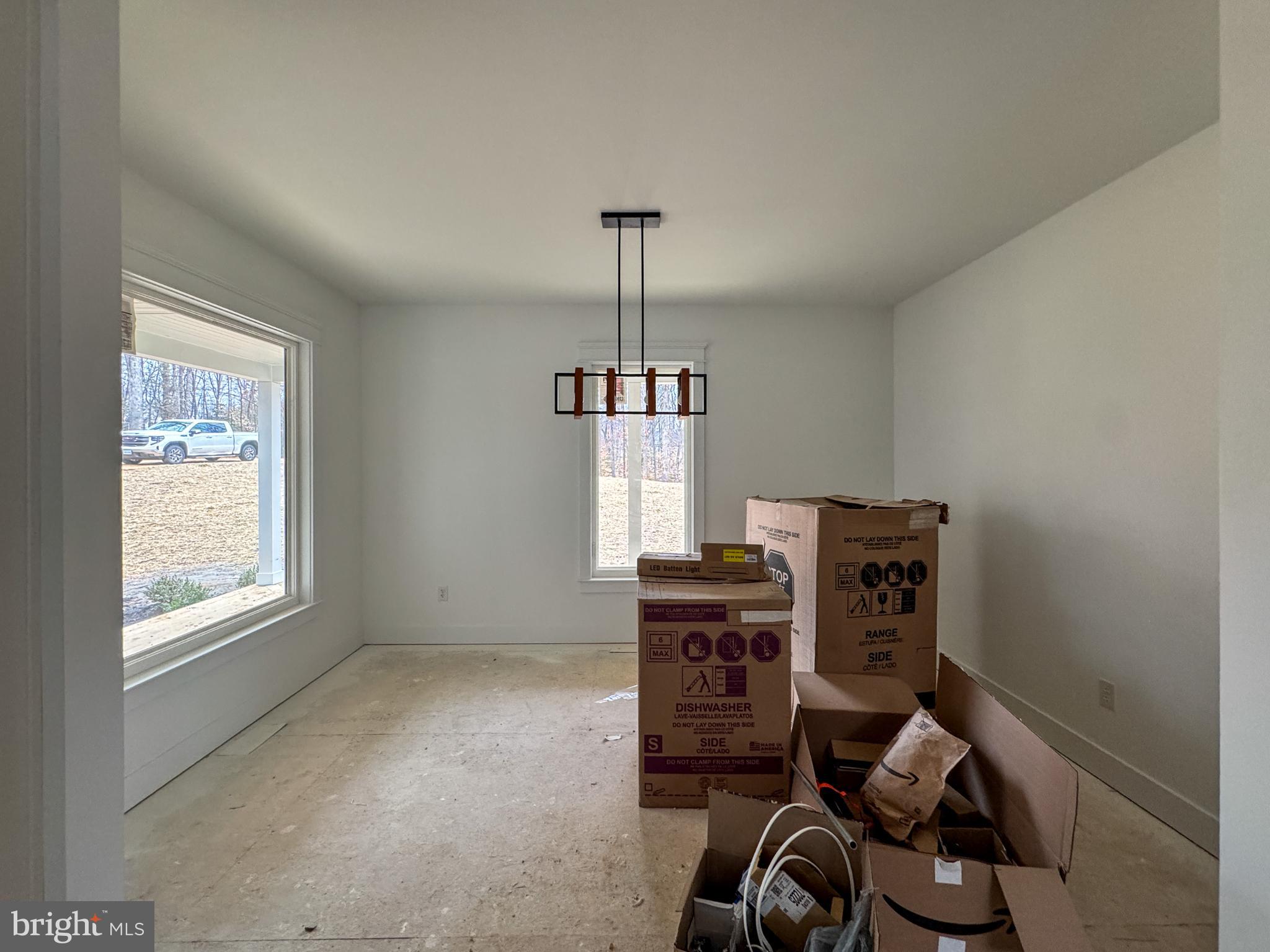 NOAH'S LANDING - Residential