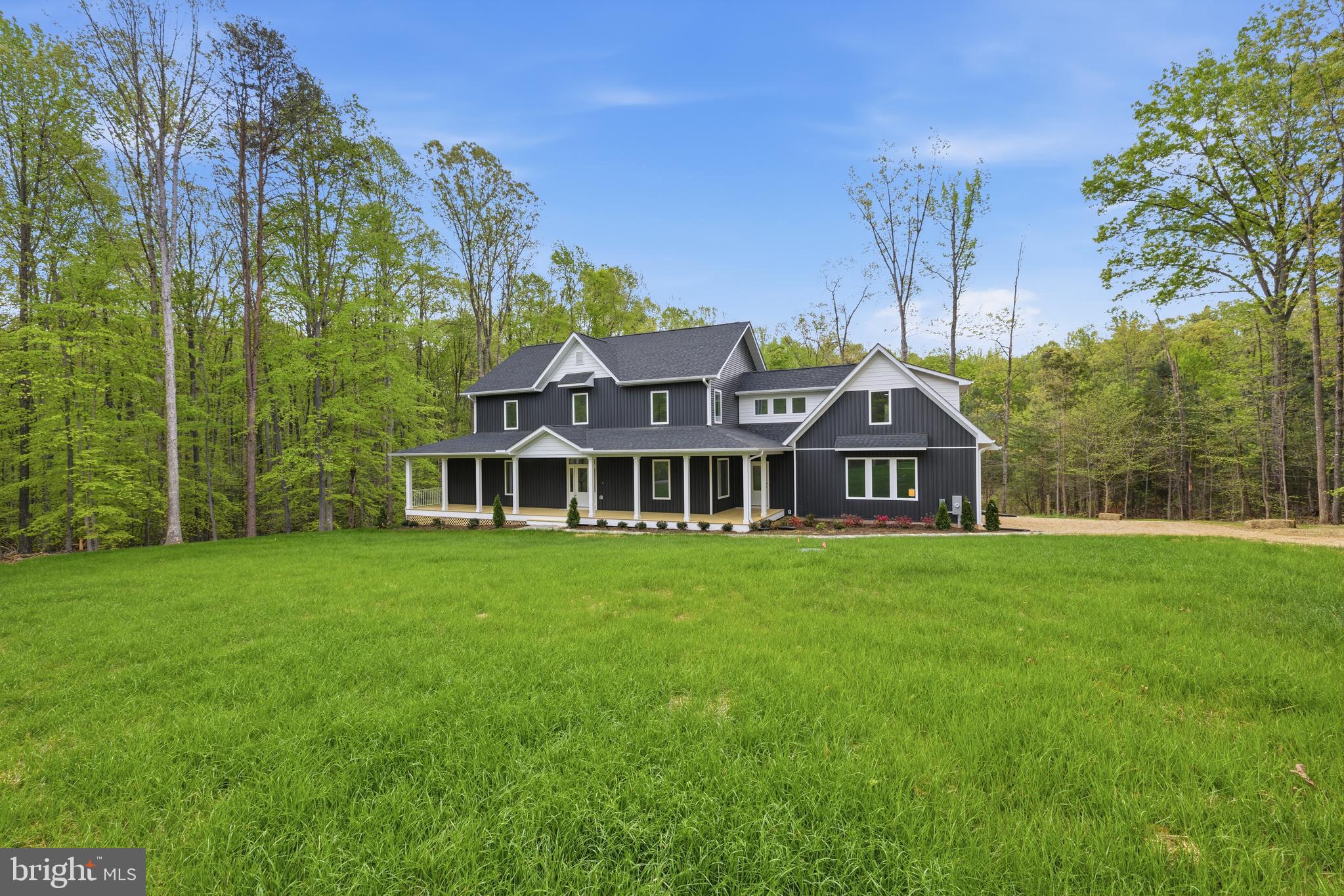 NOAH'S LANDING - Residential