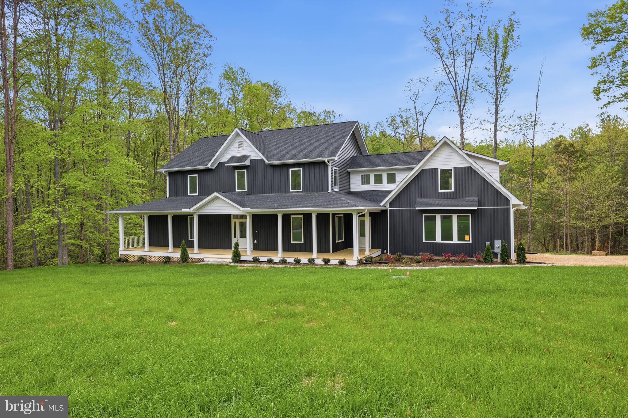 NOAH'S LANDING - Residential