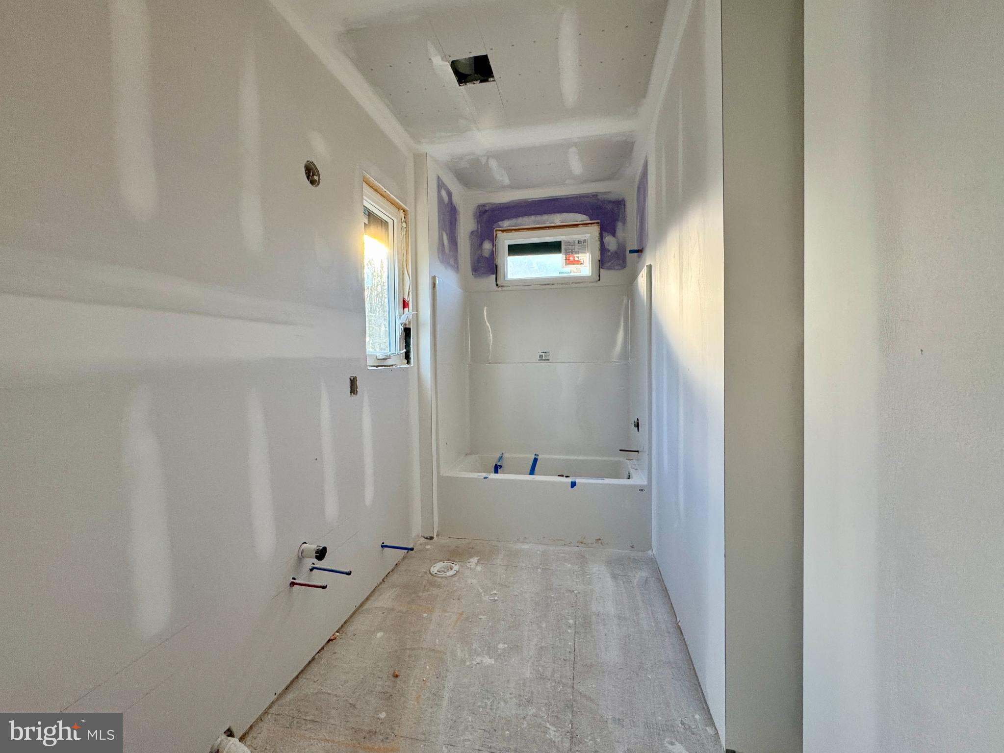 NOAH'S LANDING - Residential