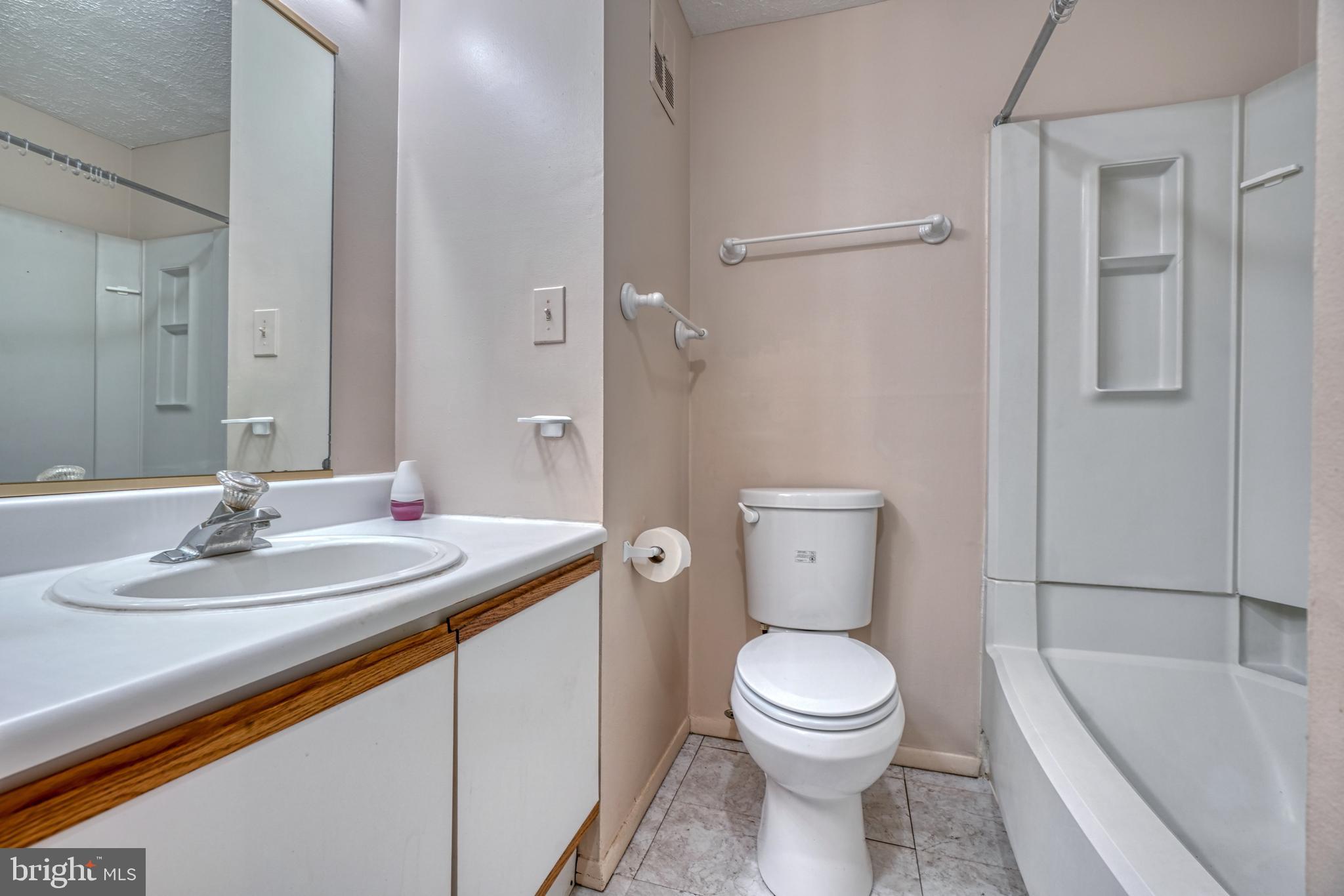 CHESTERFIELD GARDEN CONDOMINIUM - Residential