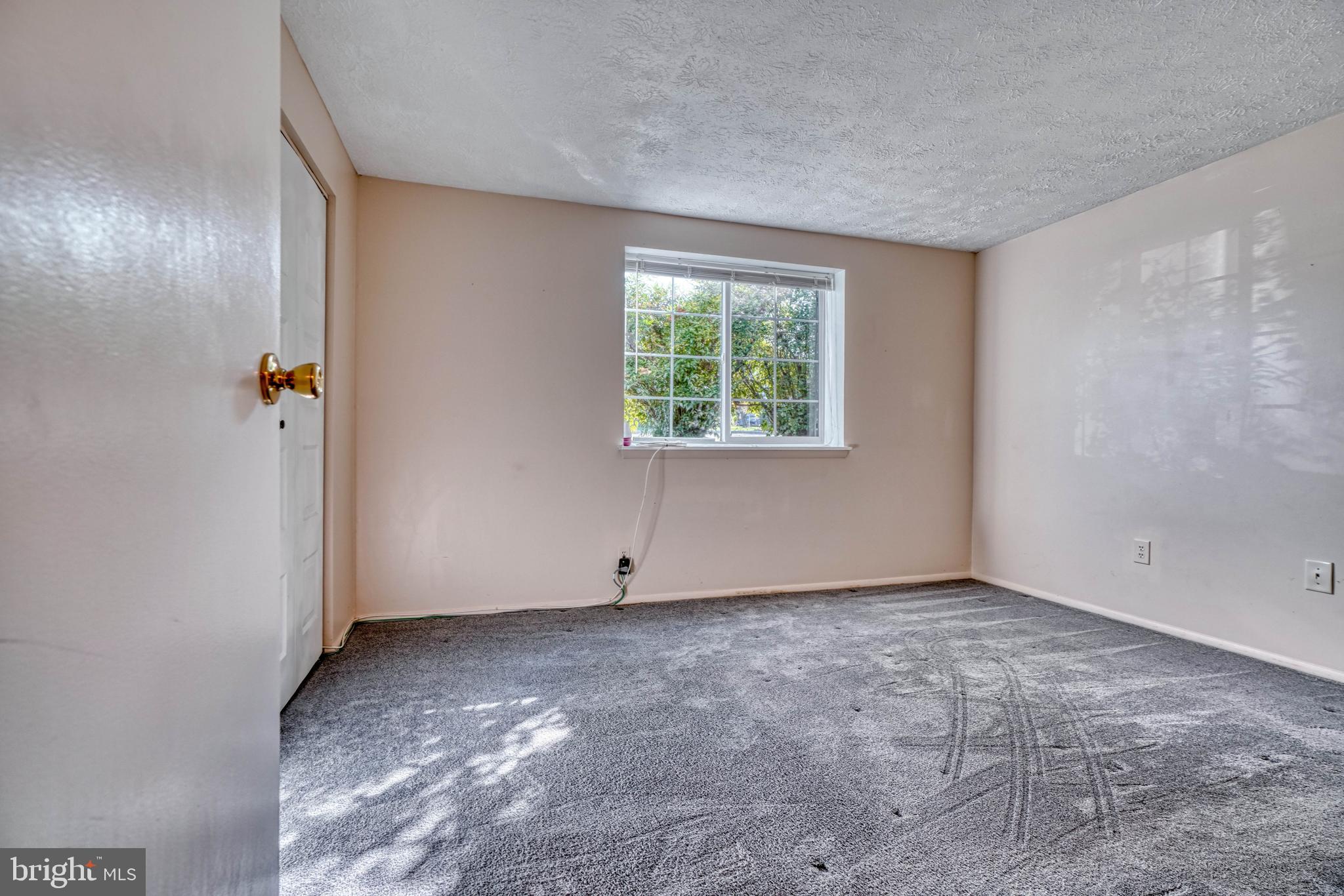 CHESTERFIELD GARDEN CONDOMINIUM - Residential