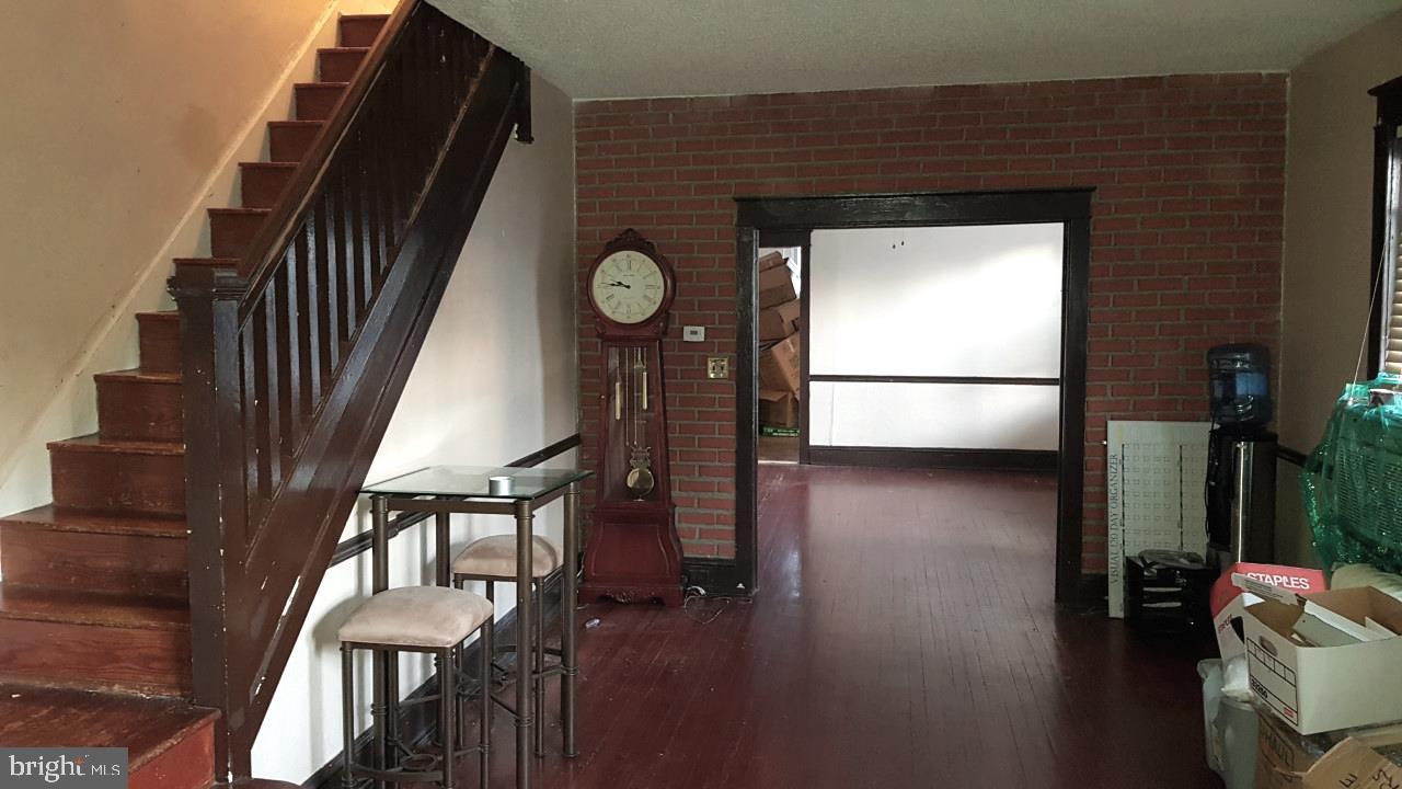 CHESTER CITY - Residential