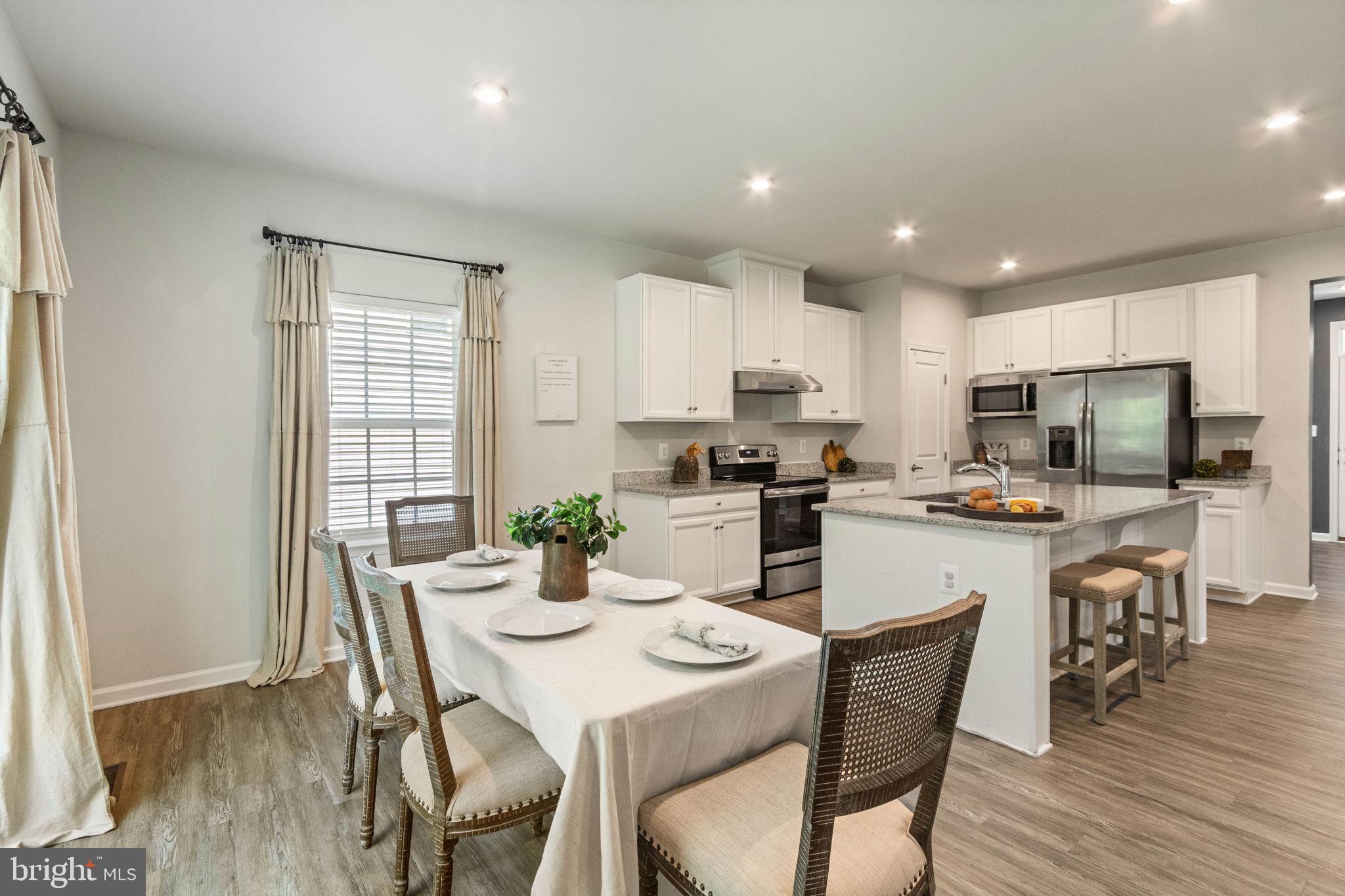 BROOKE VILLAGE - Residential