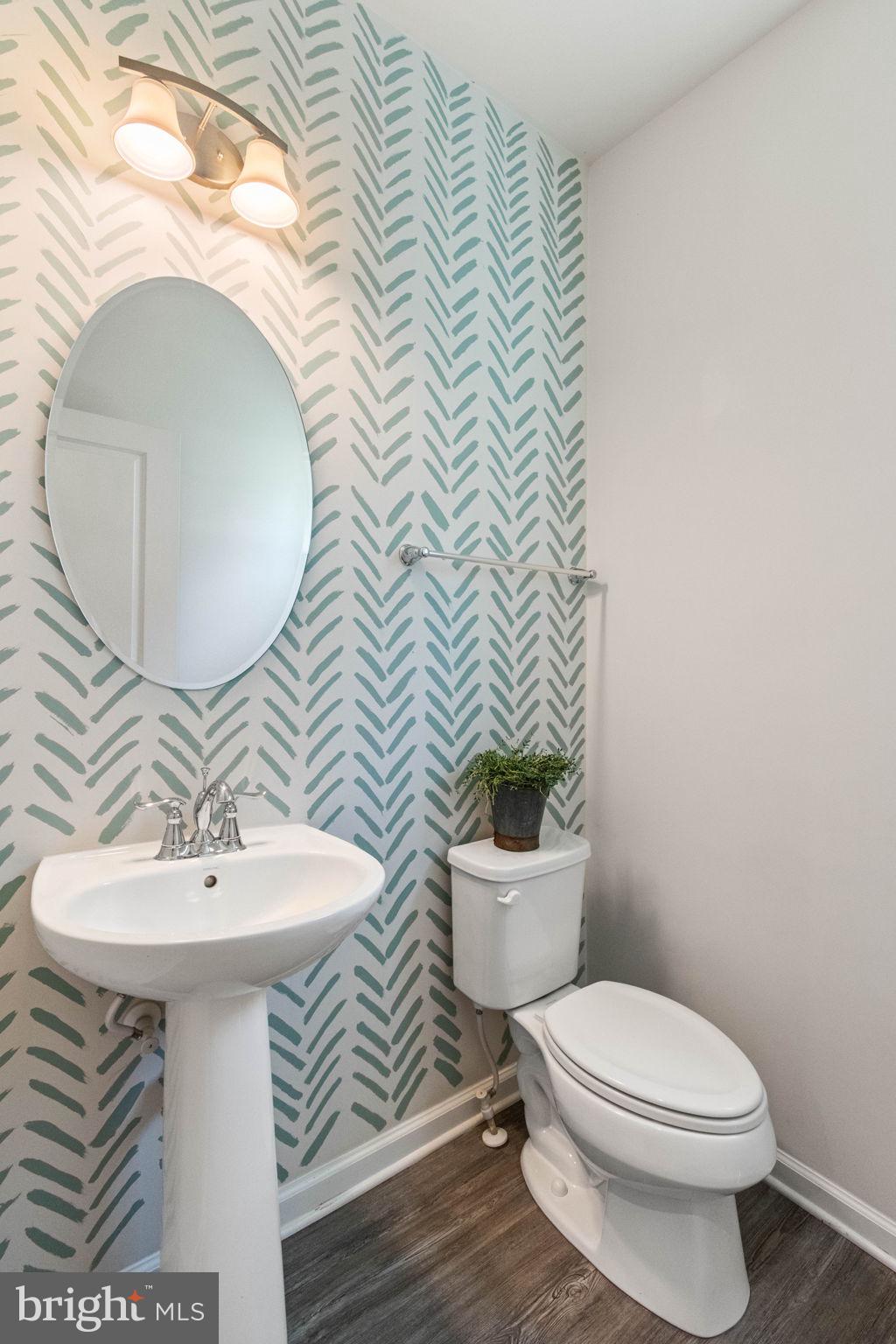 BROOKE VILLAGE - Residential