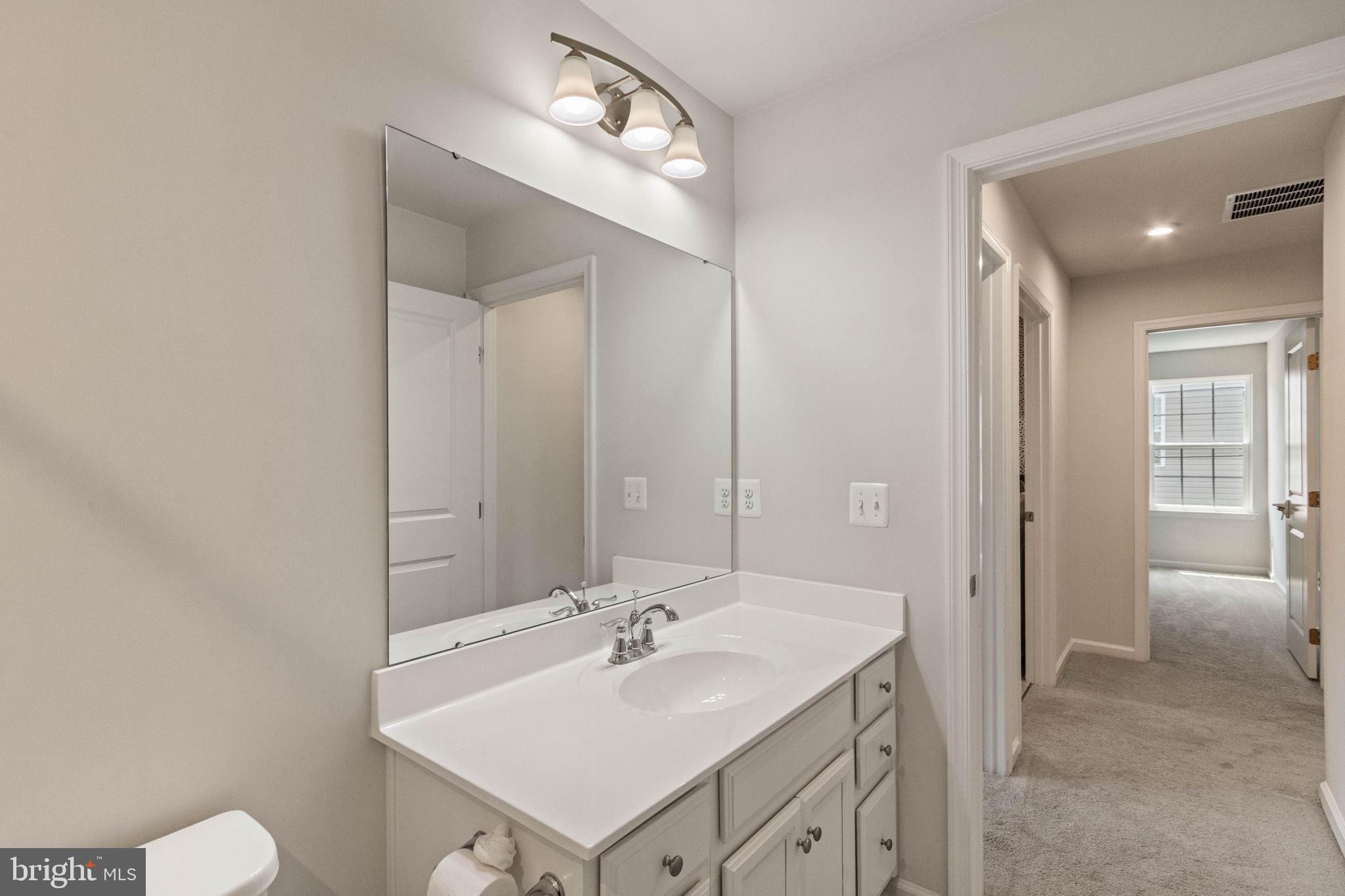 BROOKE VILLAGE - Residential