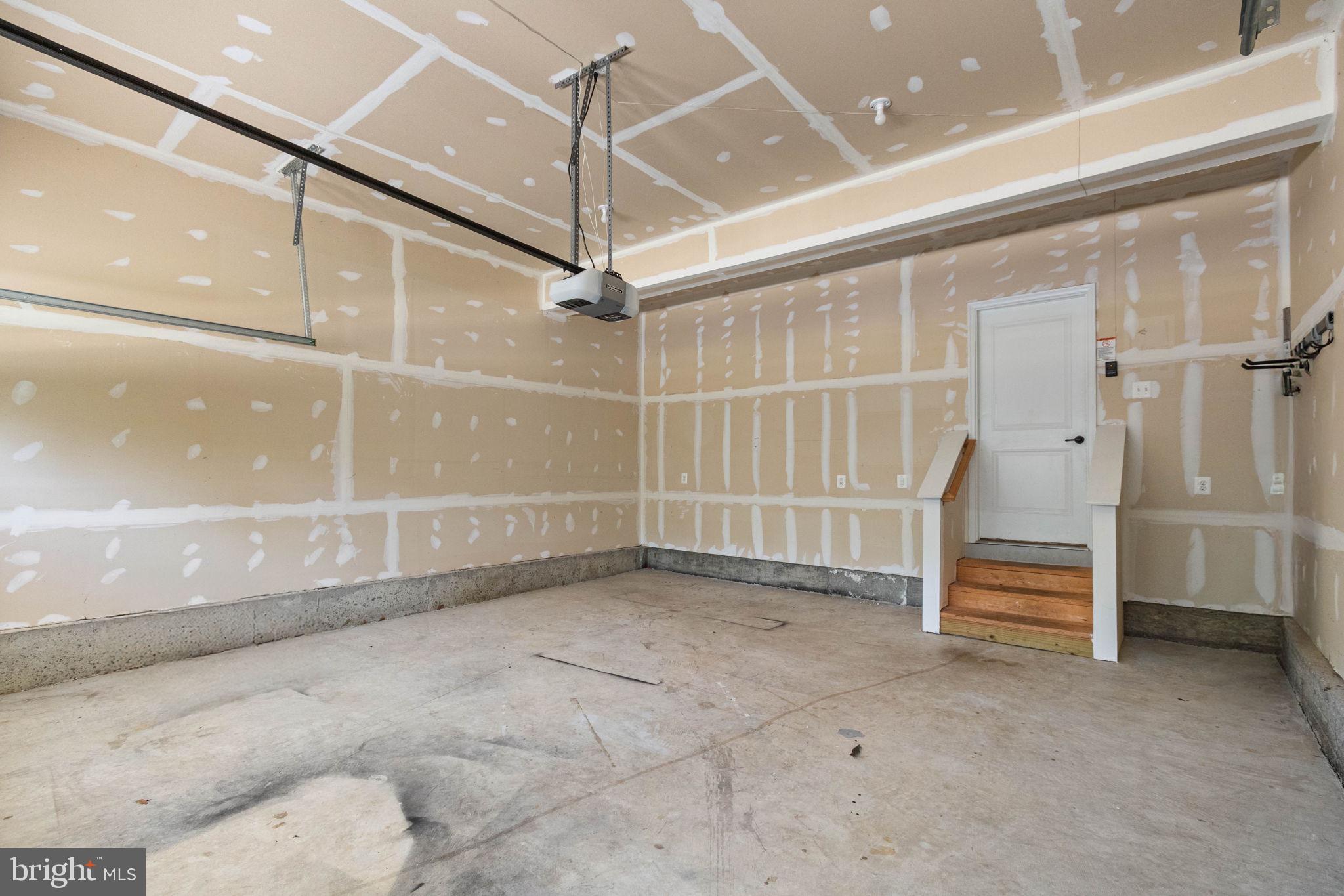 BROOKE VILLAGE - Residential