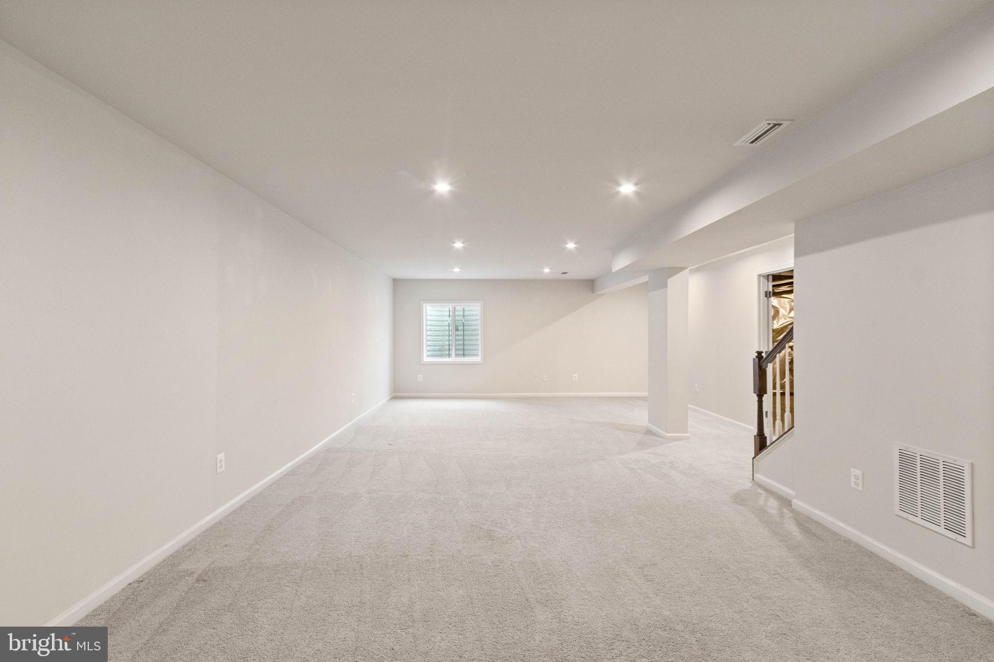 BROOKE VILLAGE - Residential