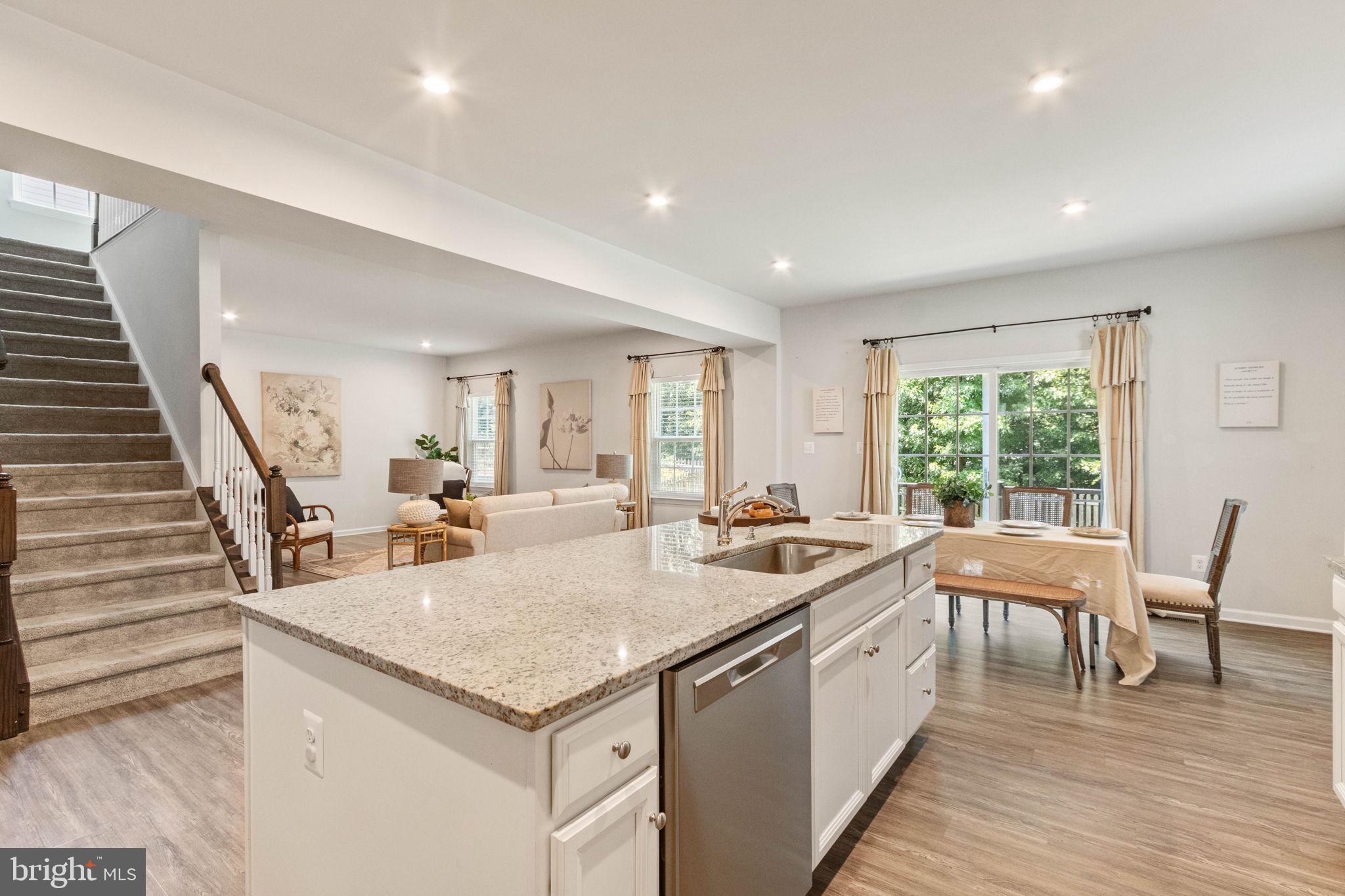 BROOKE VILLAGE - Residential