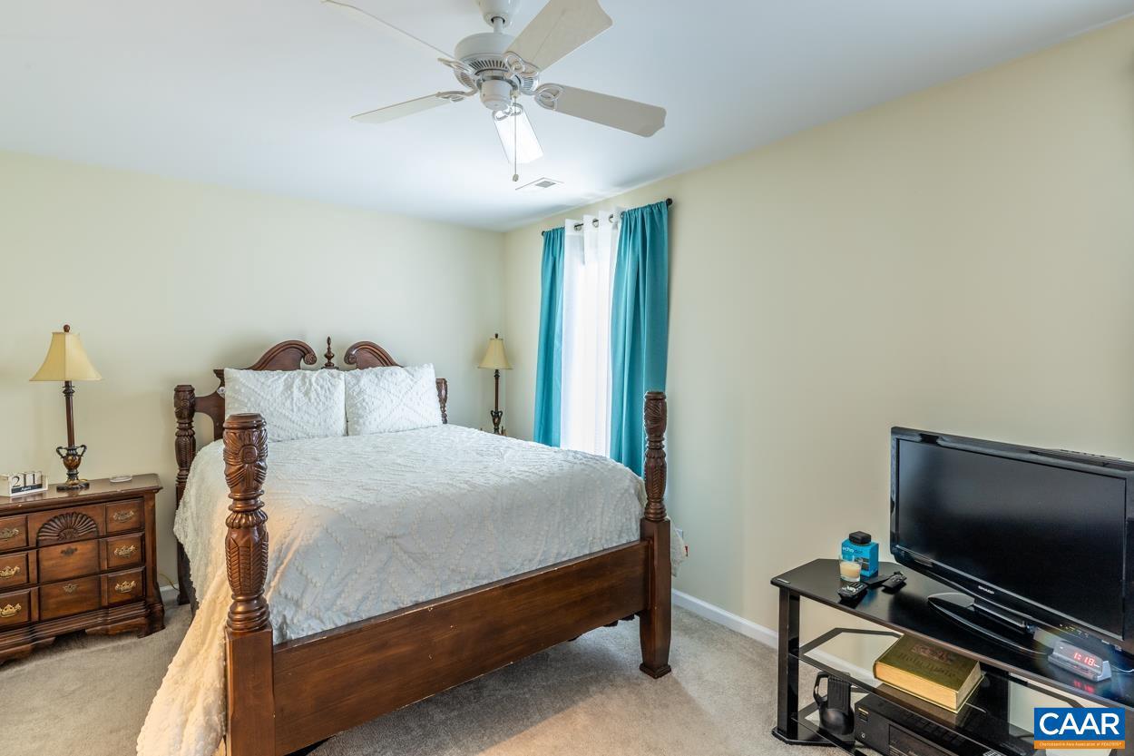 HOLLYMEAD - Residential