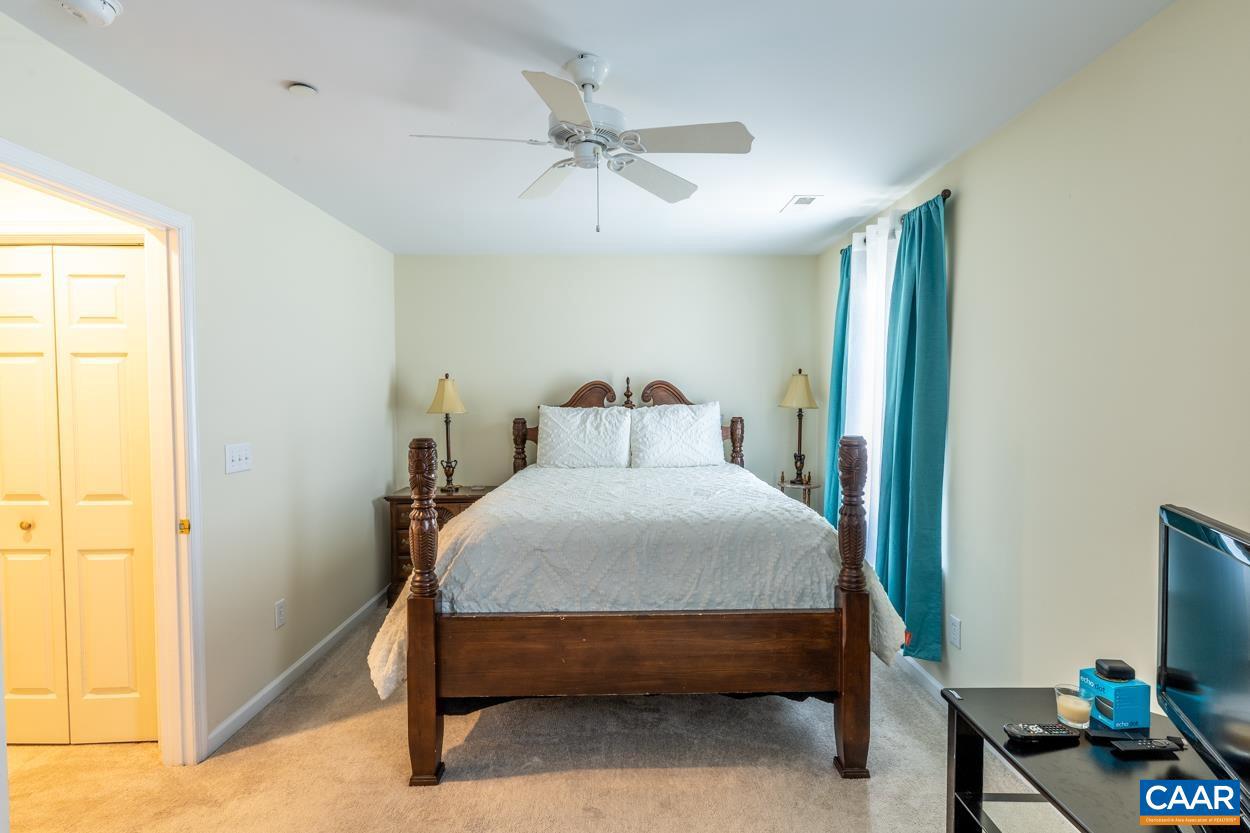 HOLLYMEAD - Residential