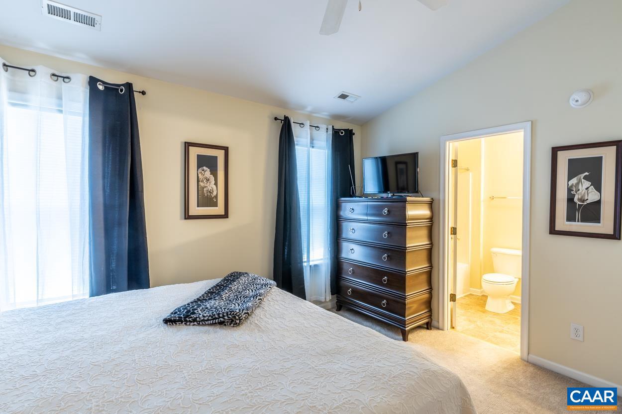 HOLLYMEAD - Residential