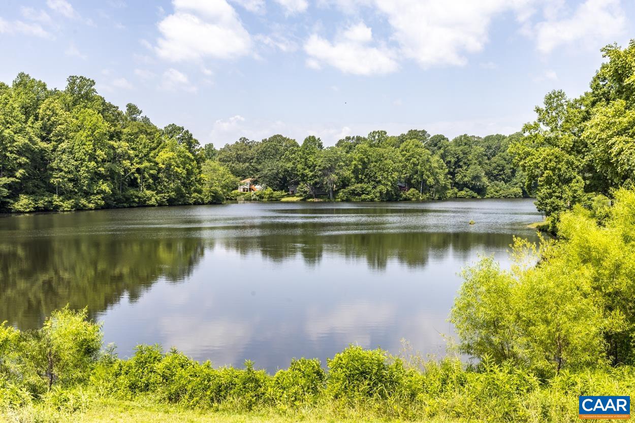 HOLLYMEAD - Residential