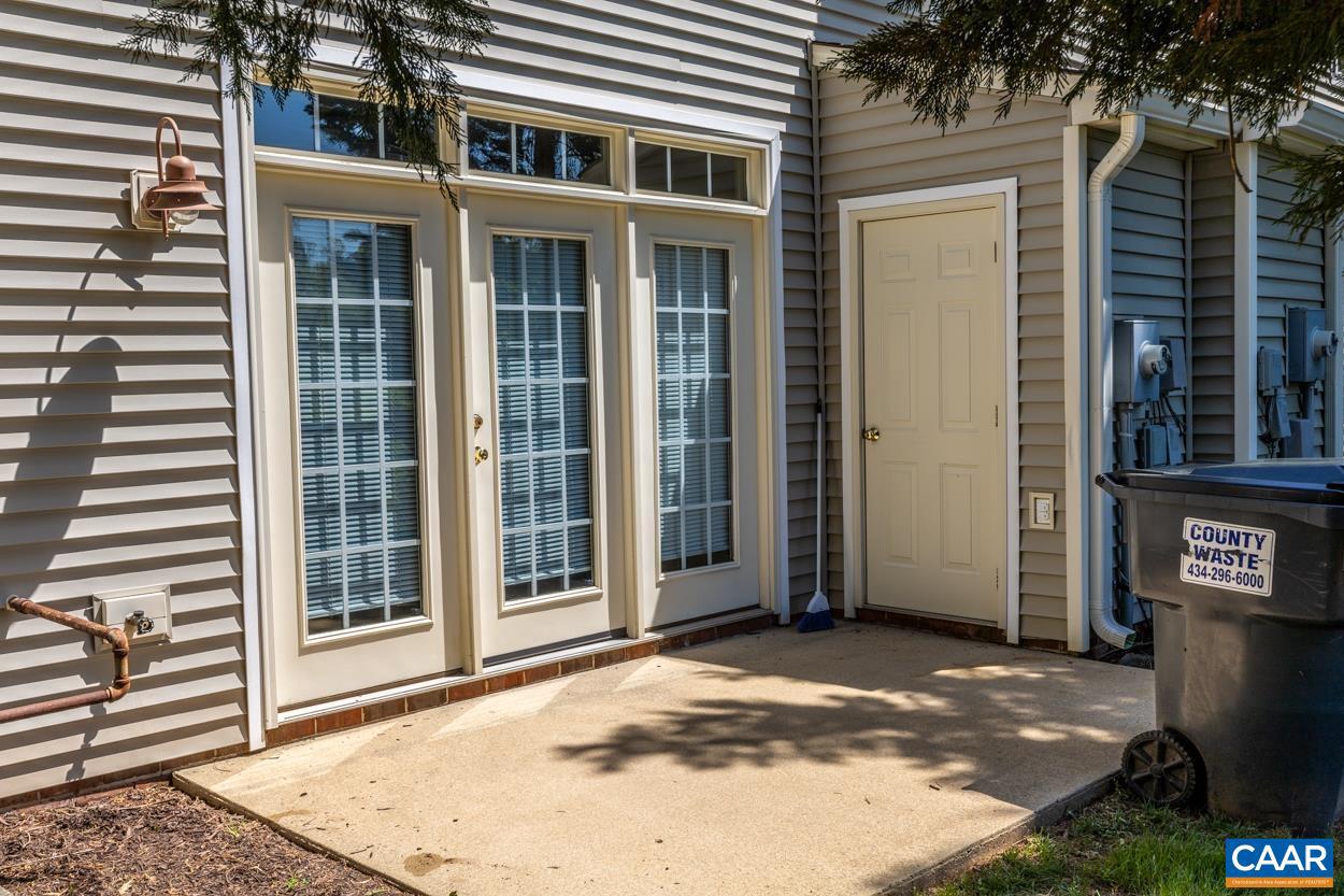 HOLLYMEAD - Residential