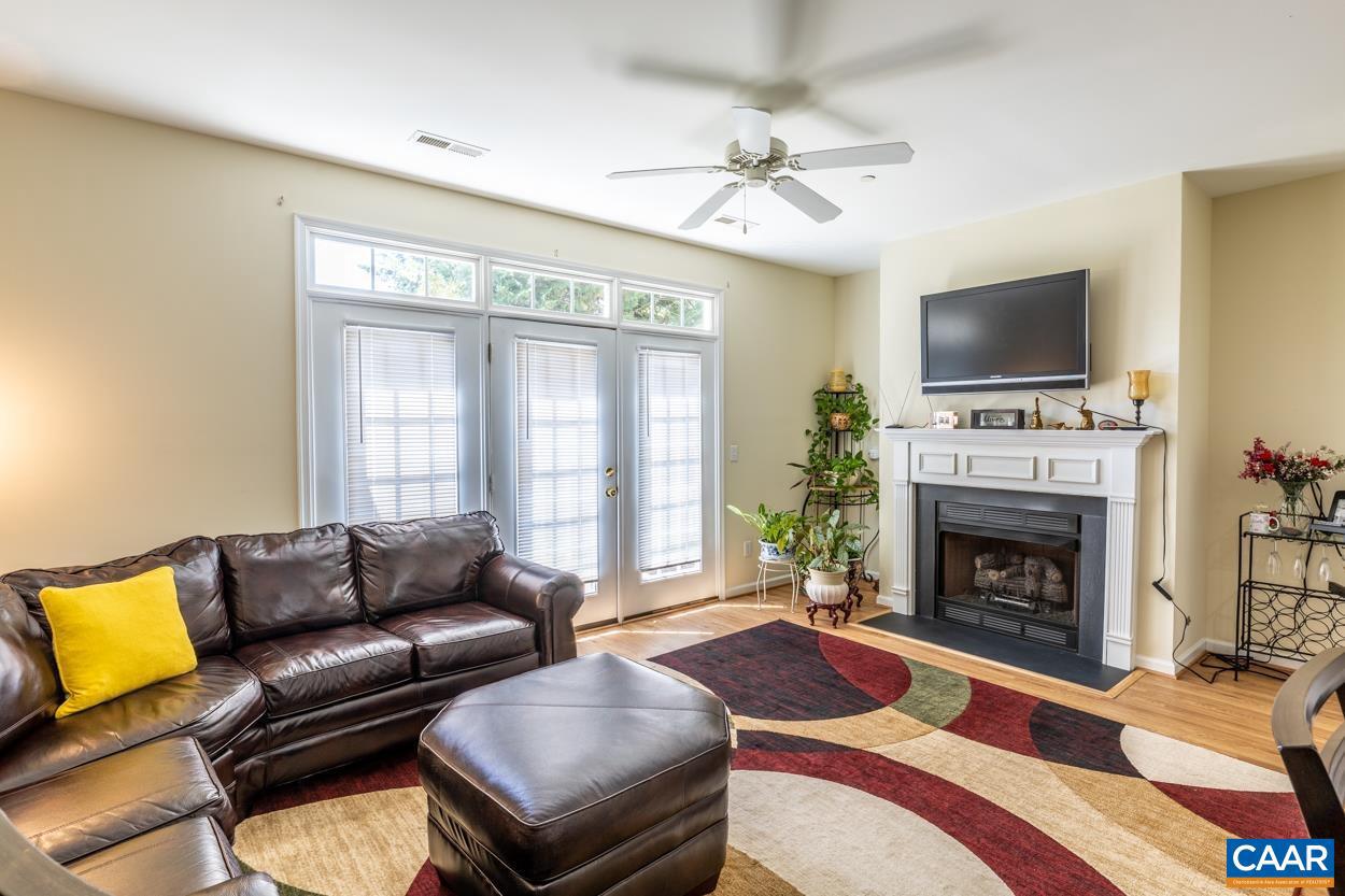 HOLLYMEAD - Residential