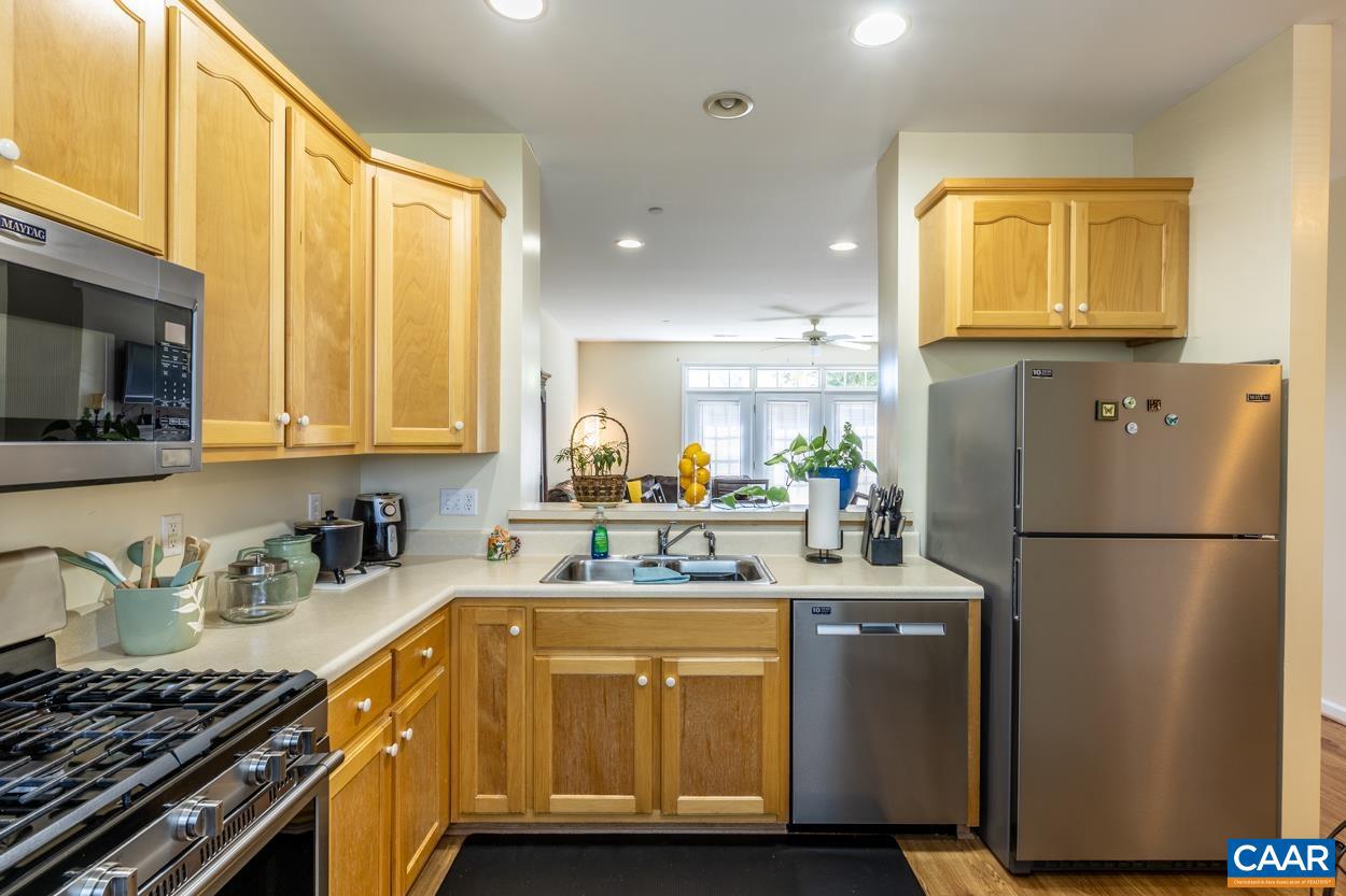 HOLLYMEAD - Residential