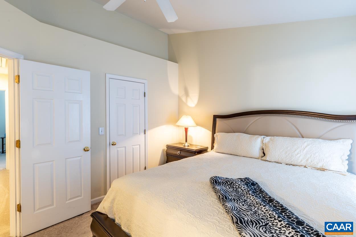 HOLLYMEAD - Residential