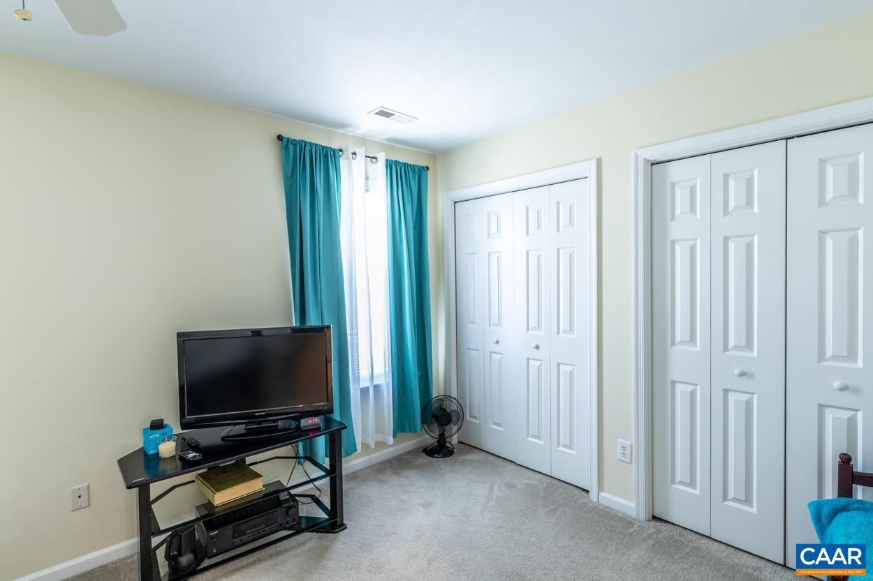 HOLLYMEAD - Residential