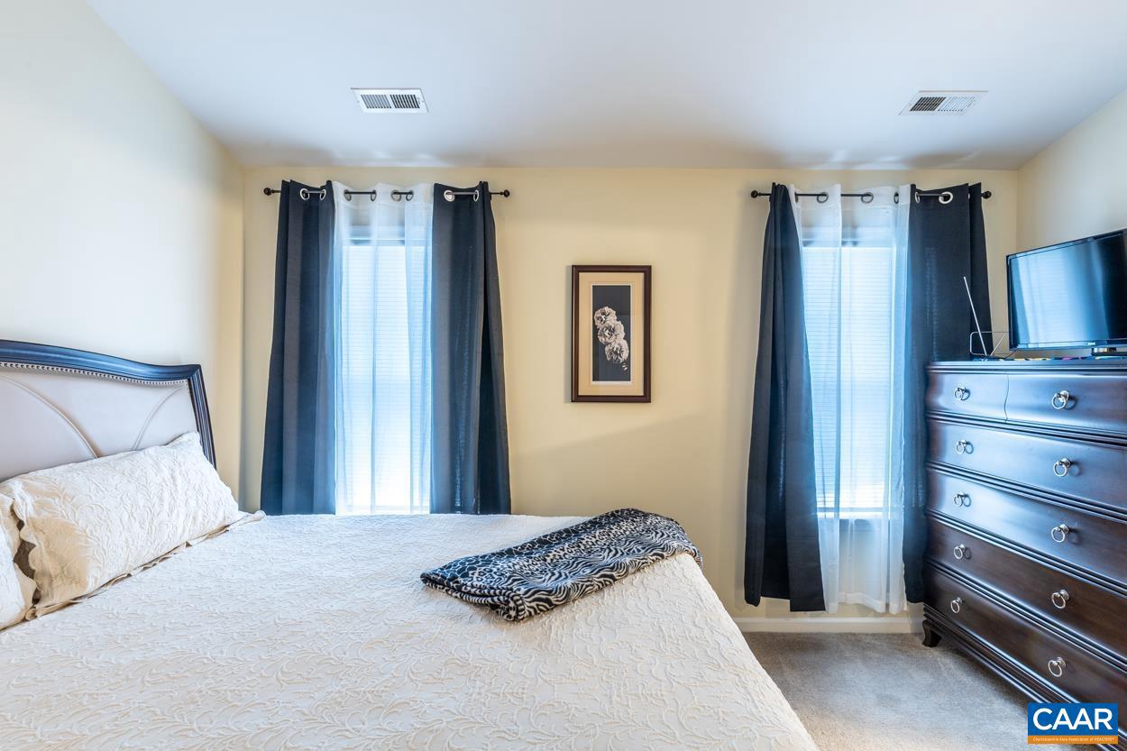 HOLLYMEAD - Residential