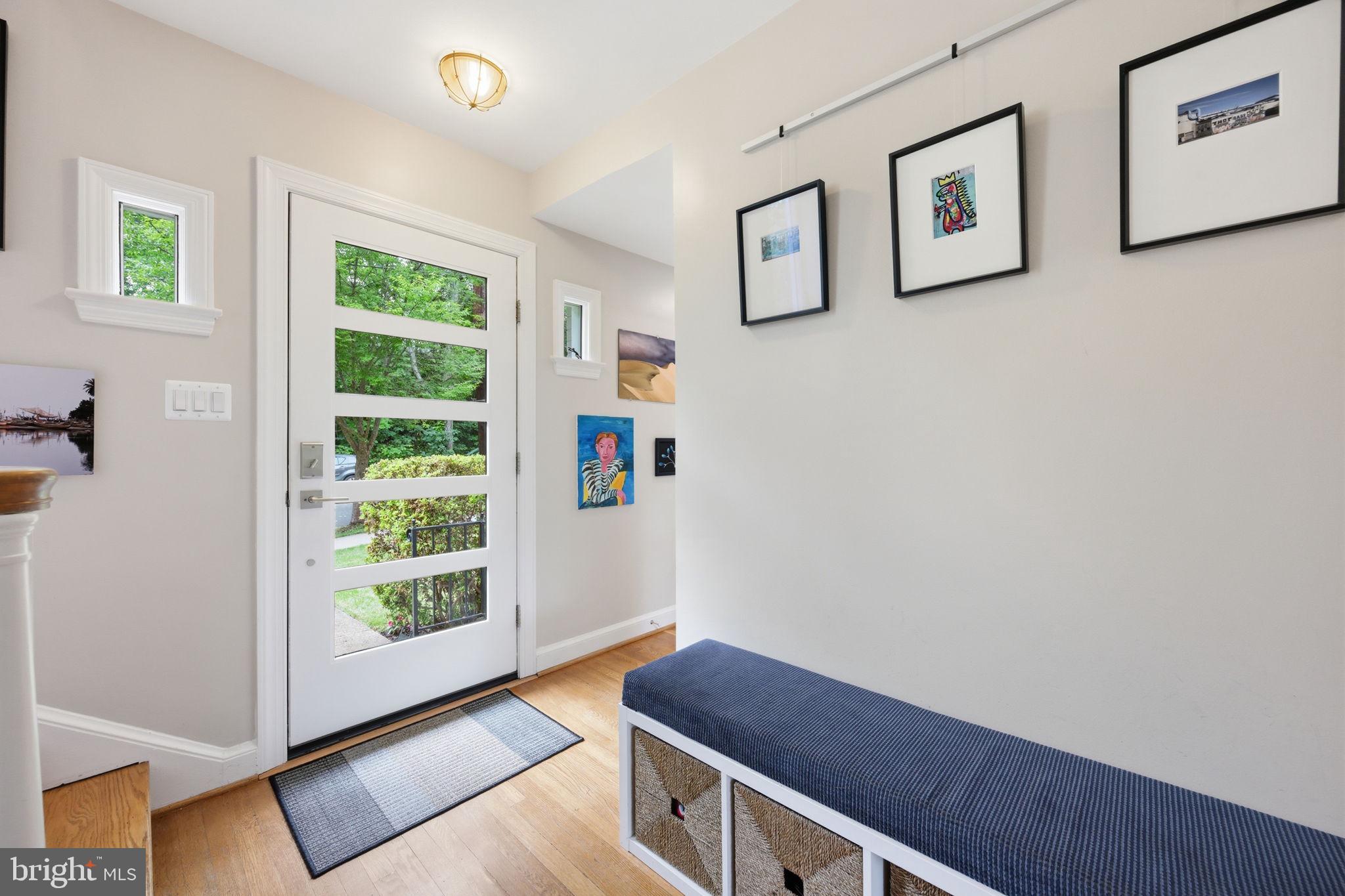 2829 29TH PLACE NW