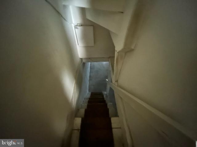 HIGHLANDTOWN - Residential