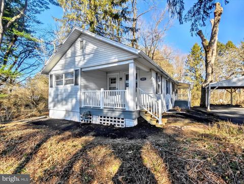 Photo of 1973 Pine Drive, LANCASTER, PA 17601 (MLS # PALA2066164)